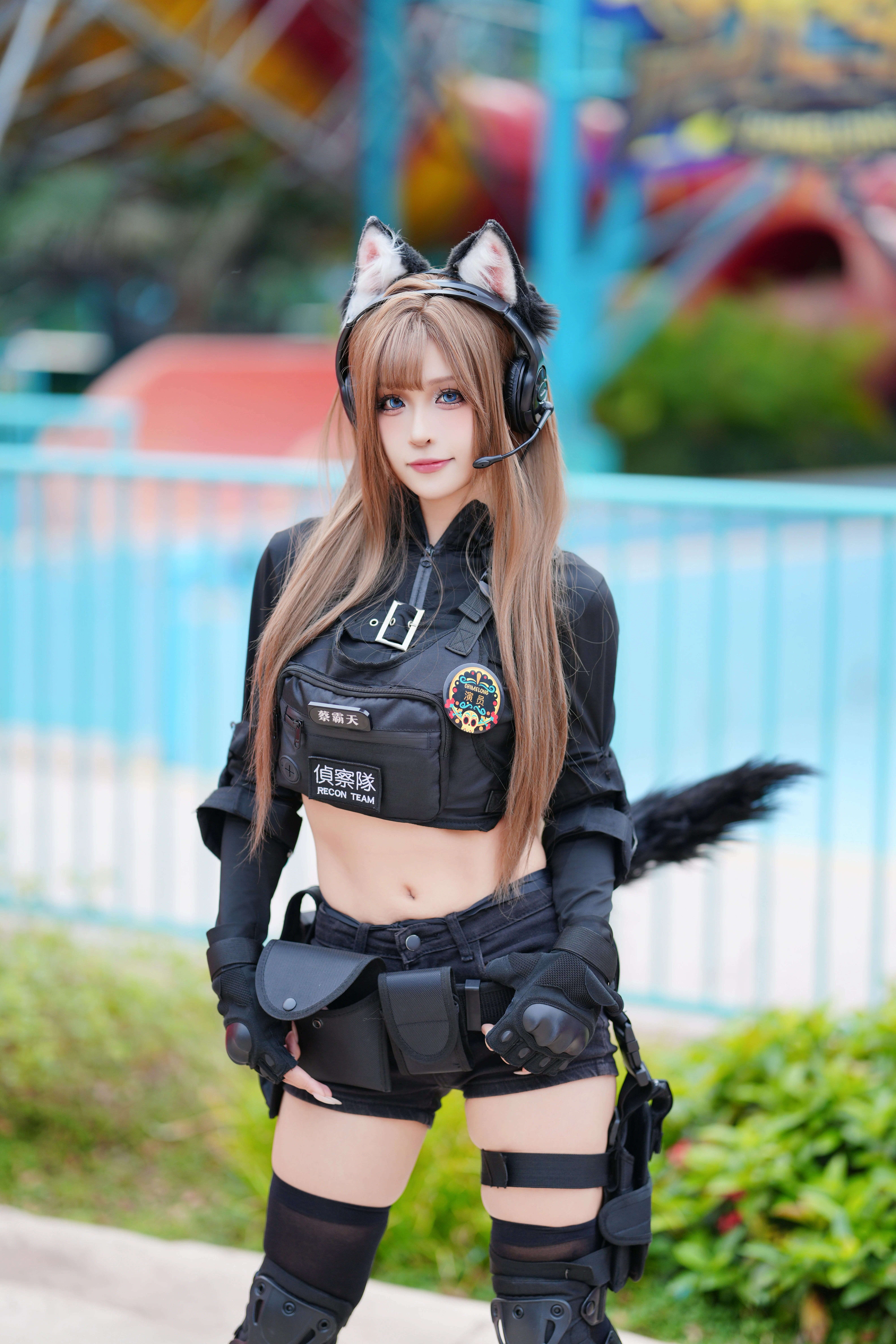 【战术娘cos】黑色战术装备搭配兽耳元素的户外正片 - 第 8 张