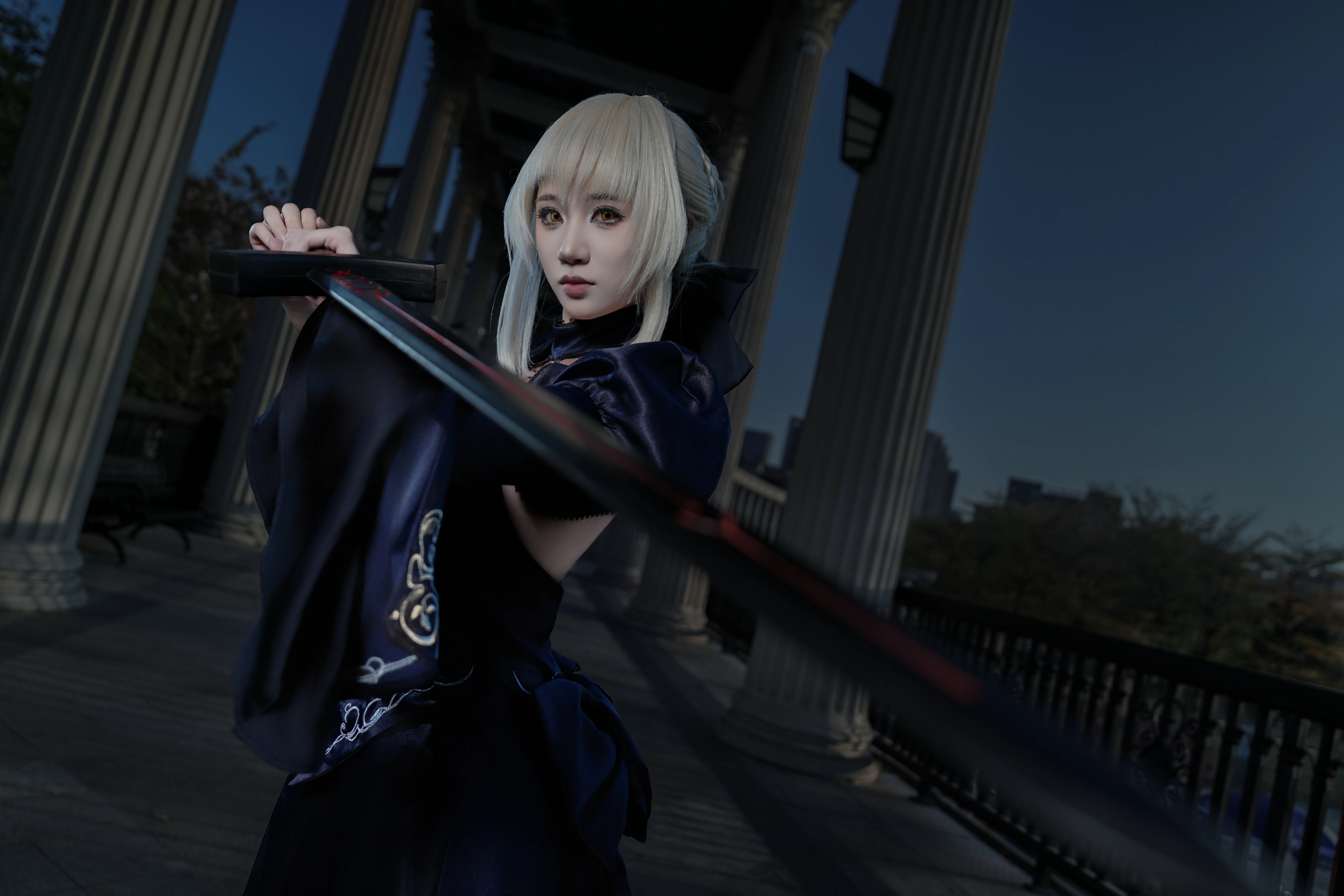【阿尔托莉雅cos】Fate/Grand Order，剑之所向便是我的前路 - 第 7 张