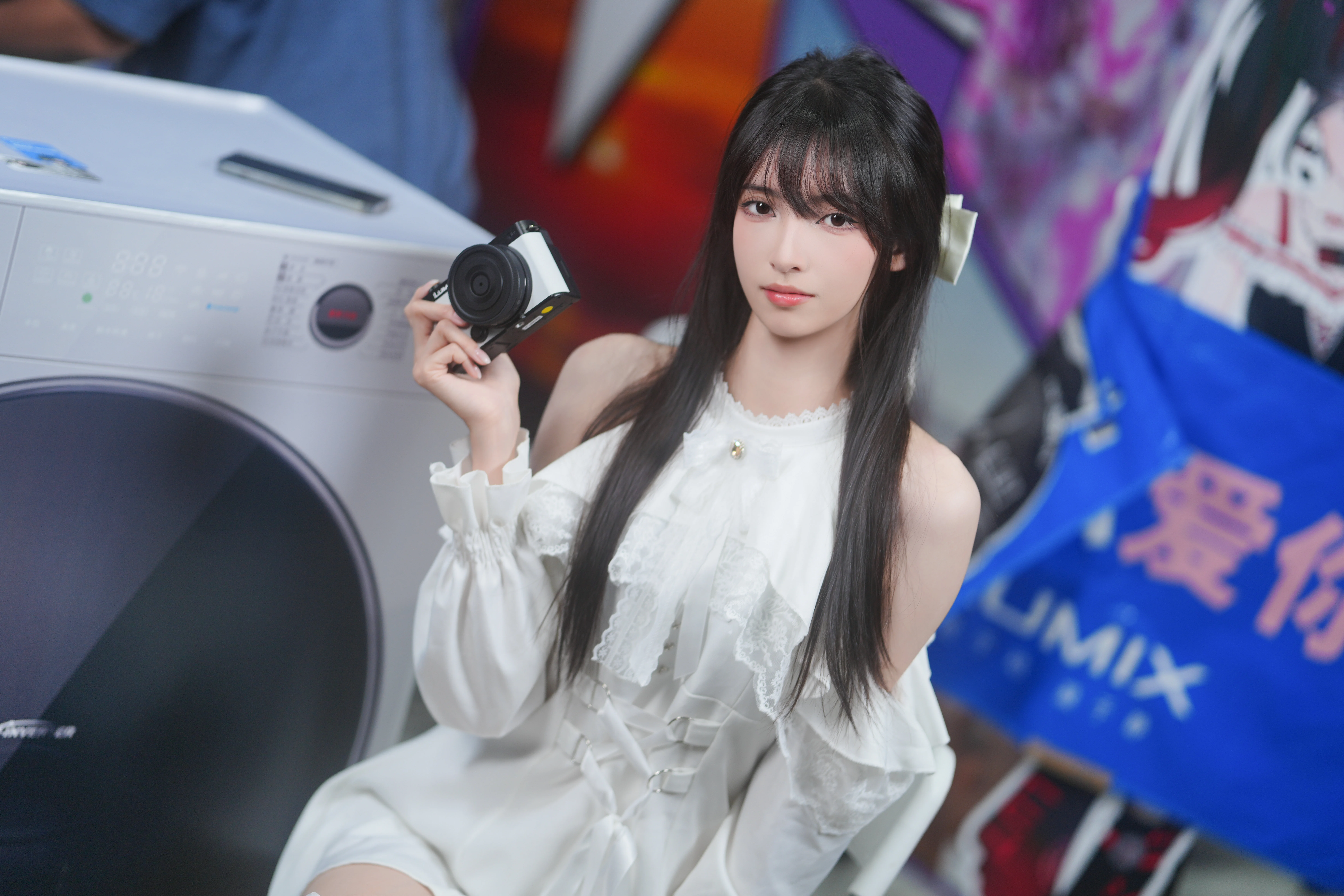 Firefly ACG Expo White Lace Dress Paired with Panasonic Camera Convention Photos Record - Image 14