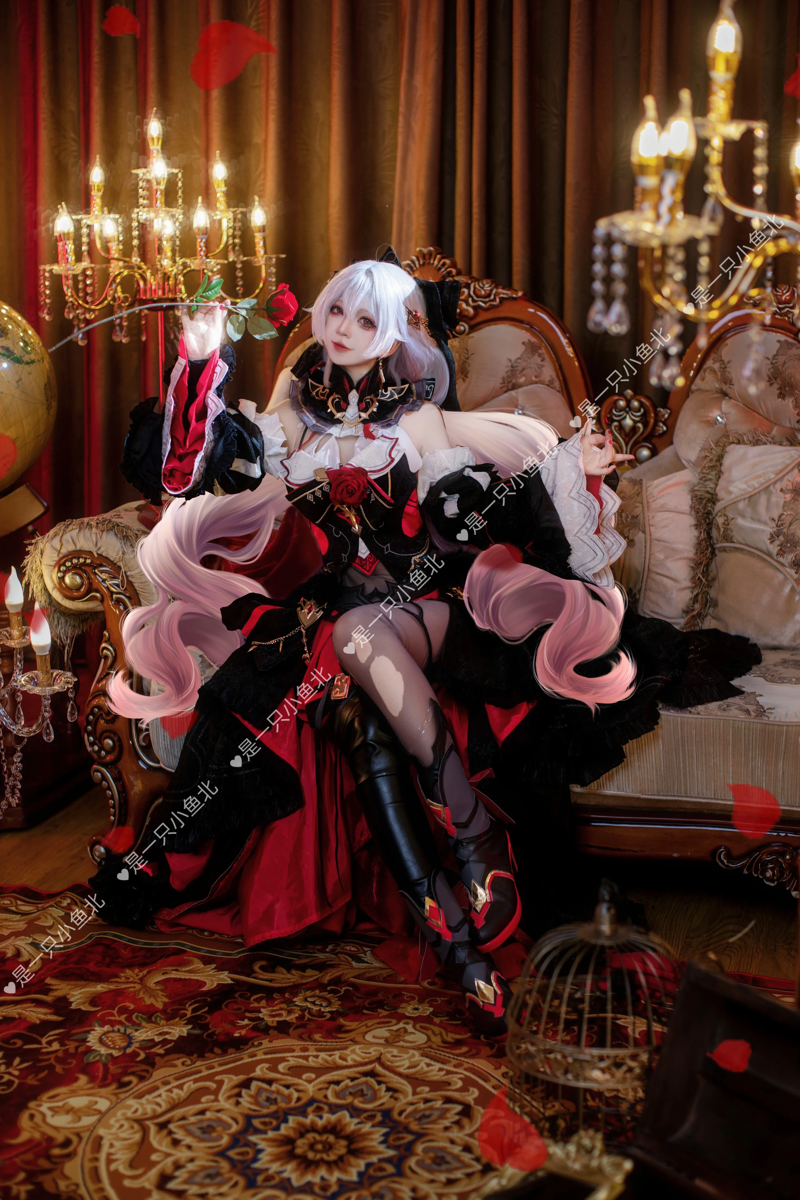 【德丽莎cos】崩坏三的月下邀约，以复古哥特风定格这份精致 - 第 3 张