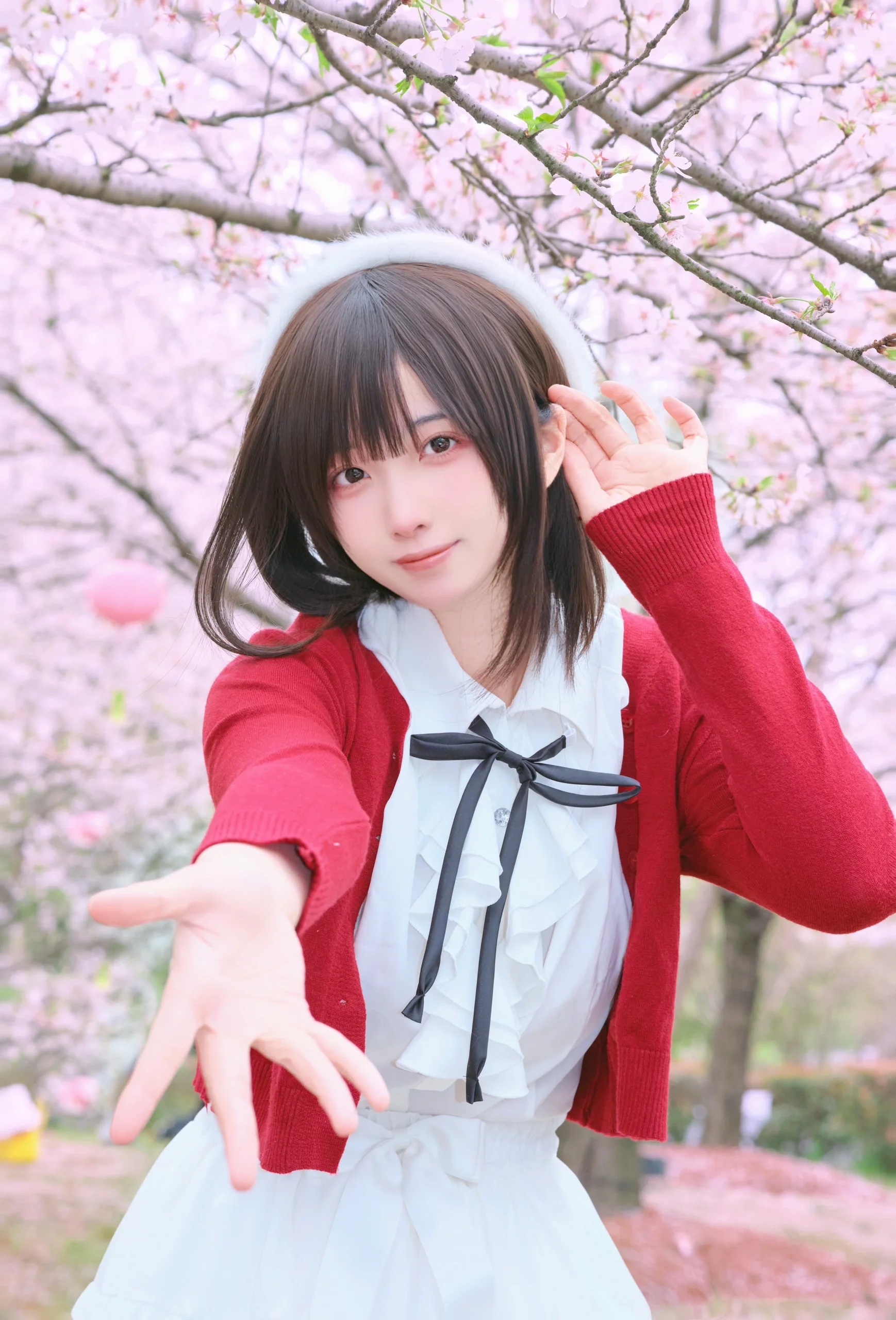 【加藤惠cos】在樱花树下定格路人女主的美好瞬间
