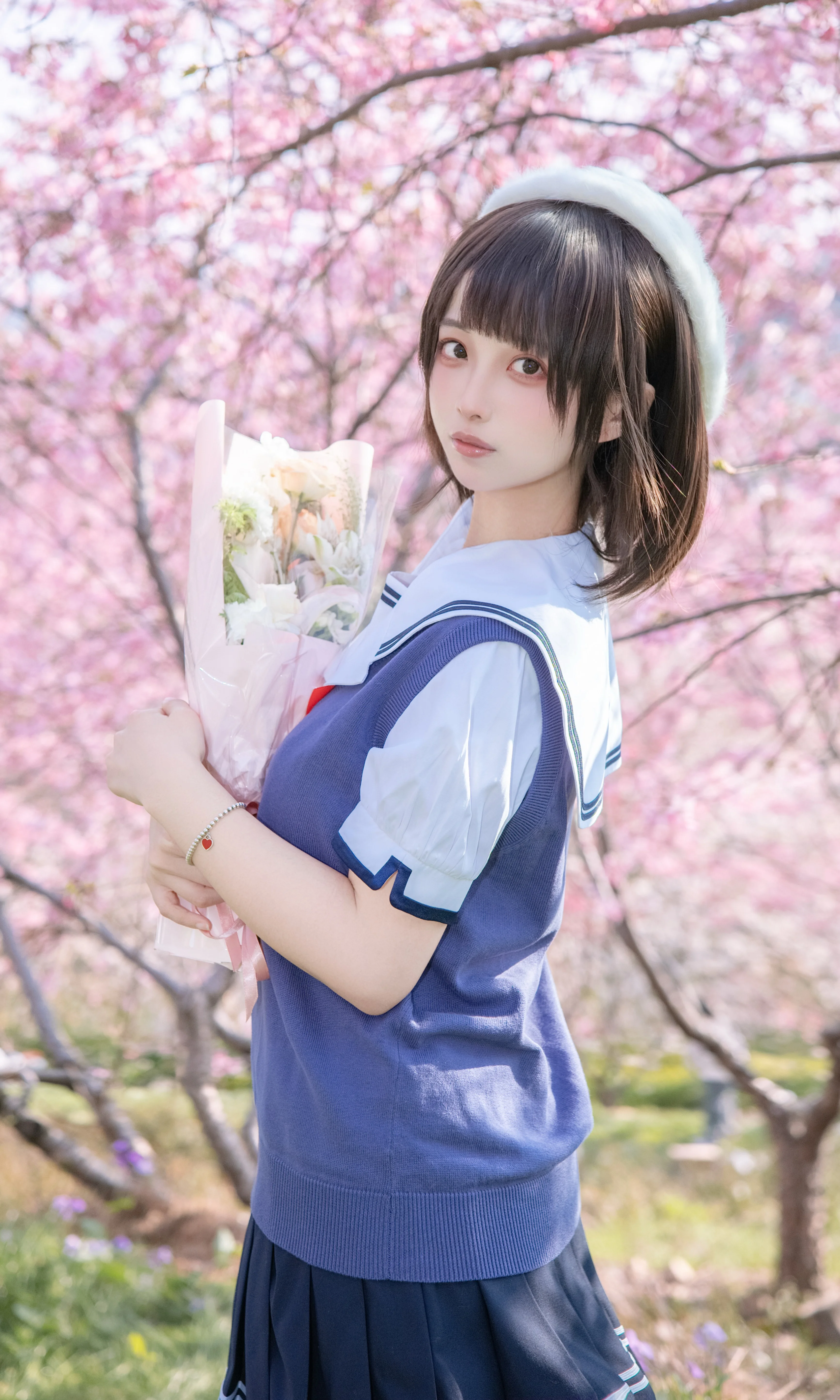 【加藤惠cos】春日樱花下的路人女主，还原度如何 - 第 4 张