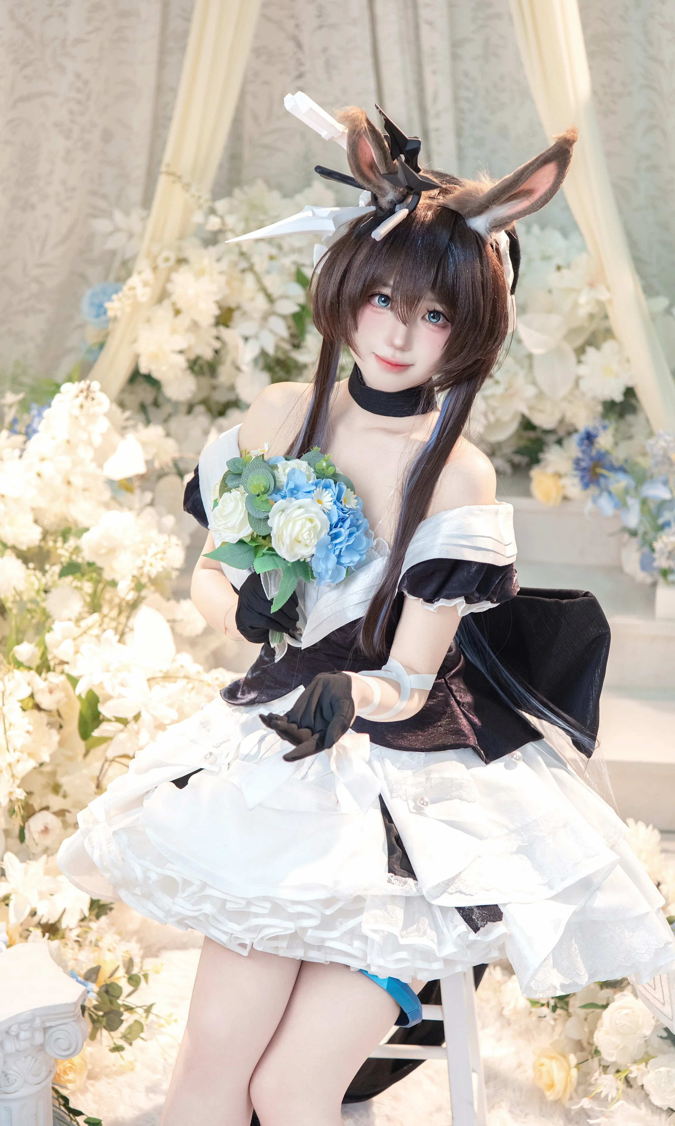[Amiya cosplay] Arknights FES Dress Bunny, Spring Prelude in the Garden - Image 3