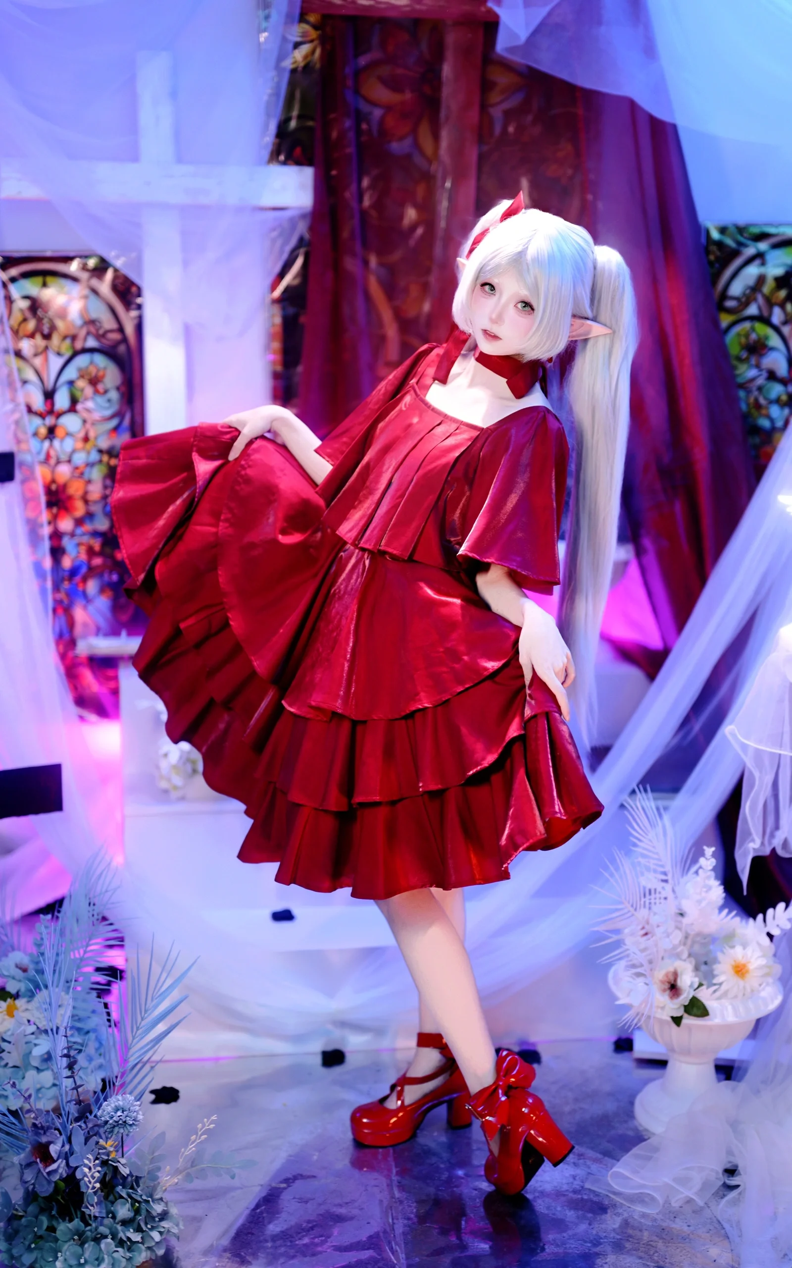 【芙莉莲cos】酒红色裙摆下的精灵魔法使 - 第 1 张