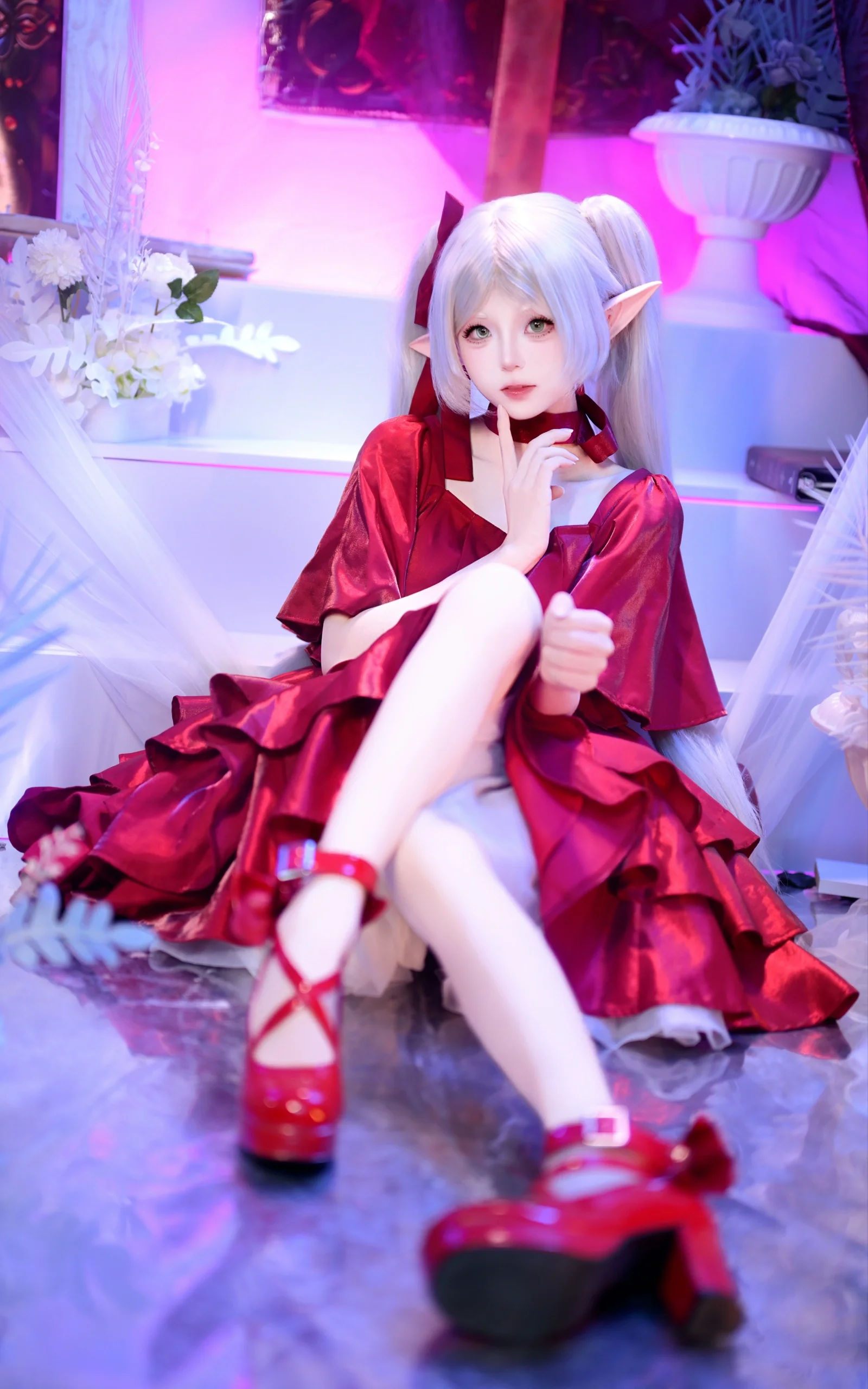 【芙莉莲cos】酒红色裙摆下的精灵魔法使 - 第 3 张
