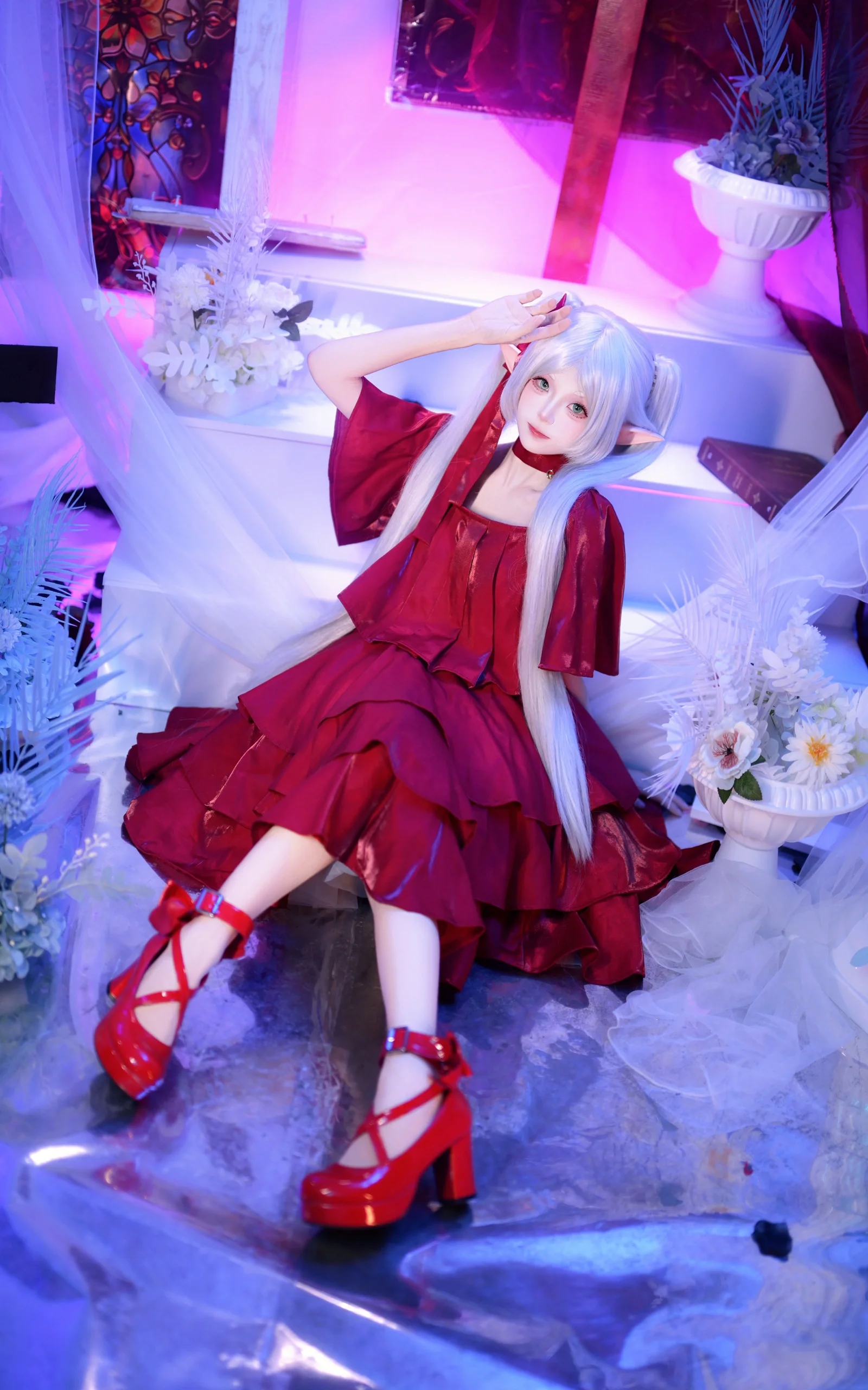 【芙莉莲cos】酒红色裙摆下的精灵魔法使 - 第 6 张