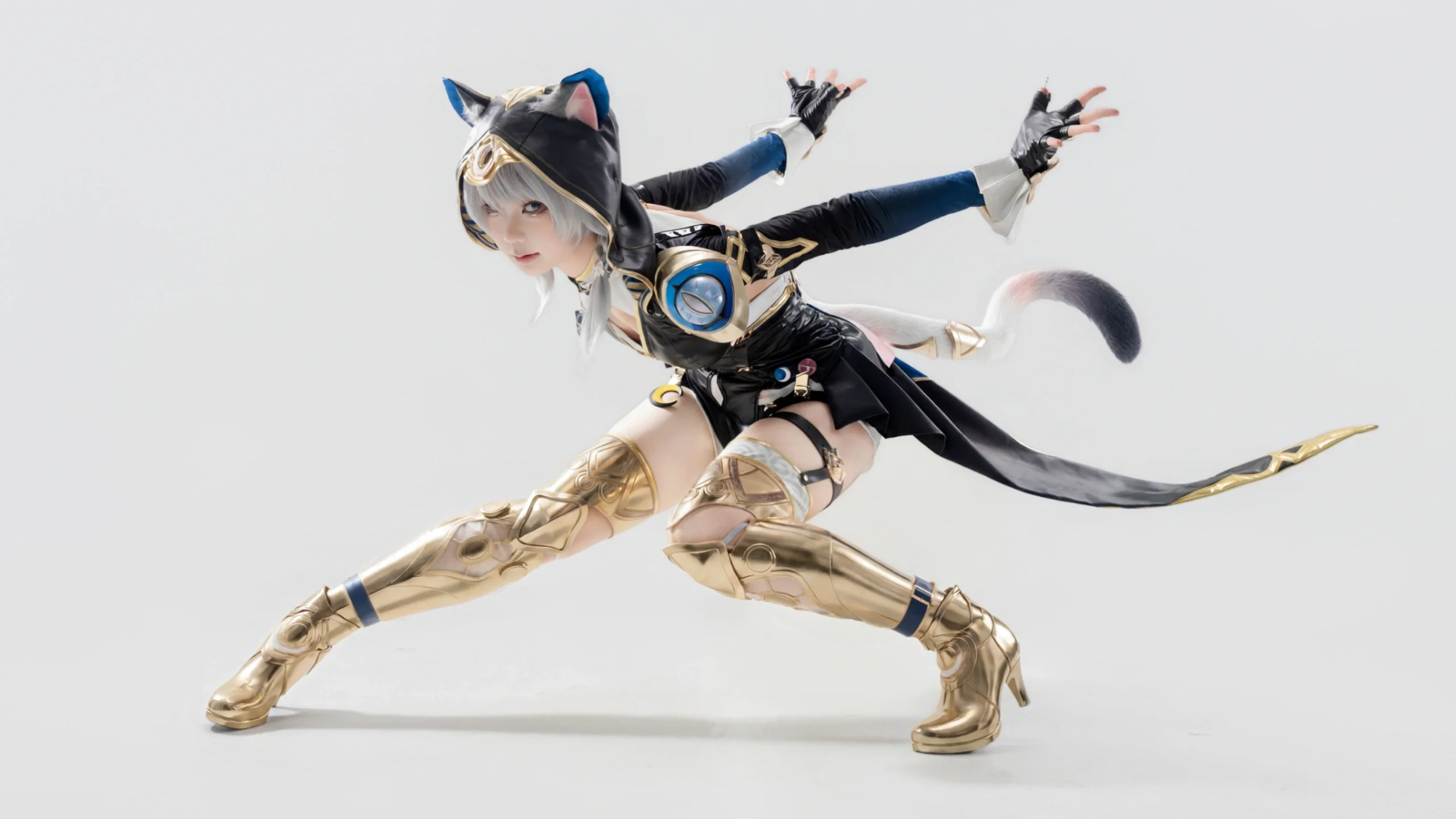 【セファリア コスプレ】『崩壊：スターレイル』のしなやかな俊敏さ、白ホリで切り取る瞬間 - 2 枚目