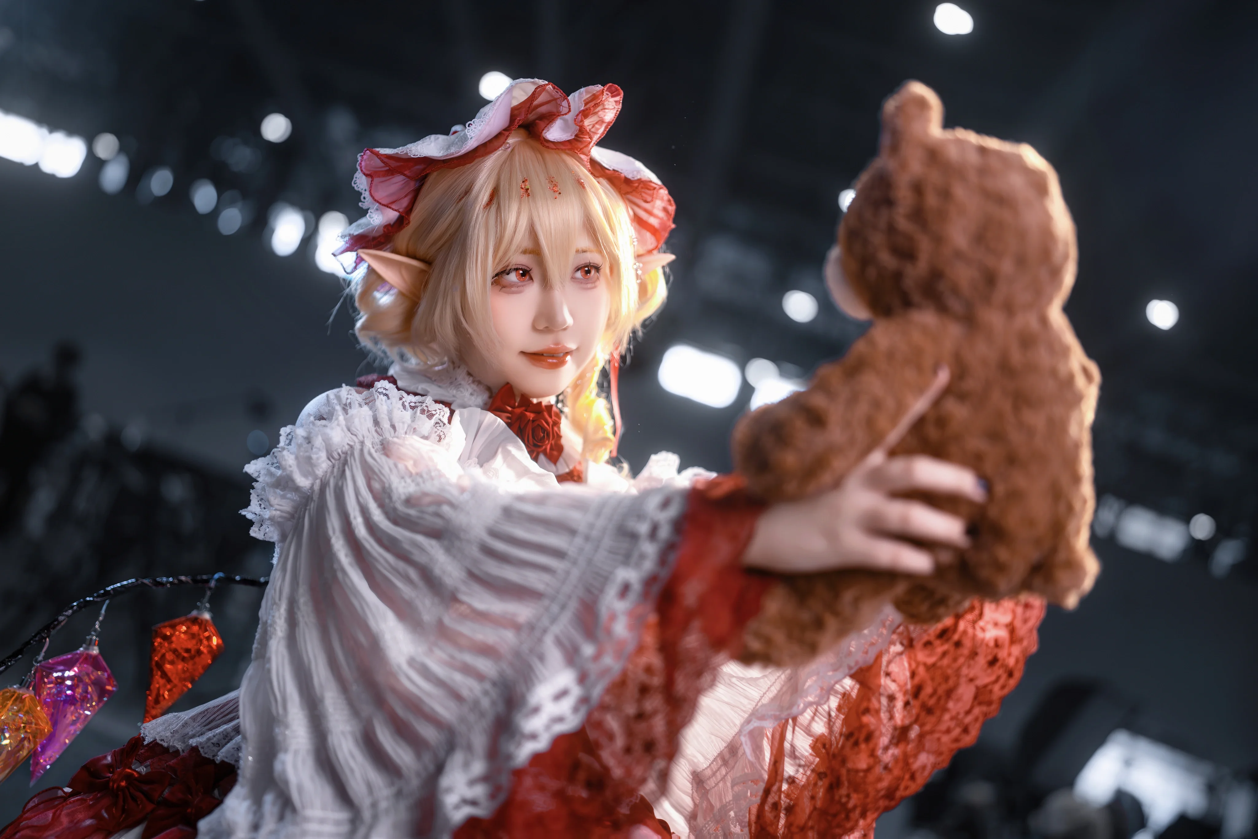 【芙兰朵露cos】东方Project展会现场的红白奇幻之旅 - 第 2 张