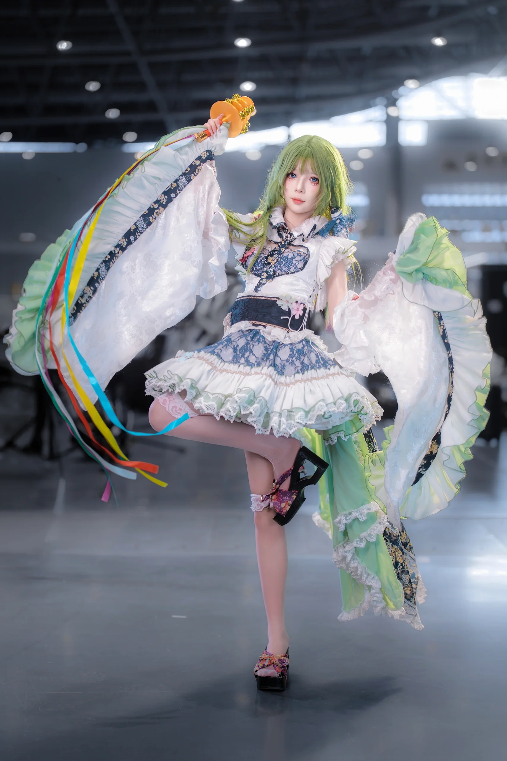【东风谷早苗cos】东方Project的清新巫女，风起时的灵动场照 - 第 3 张