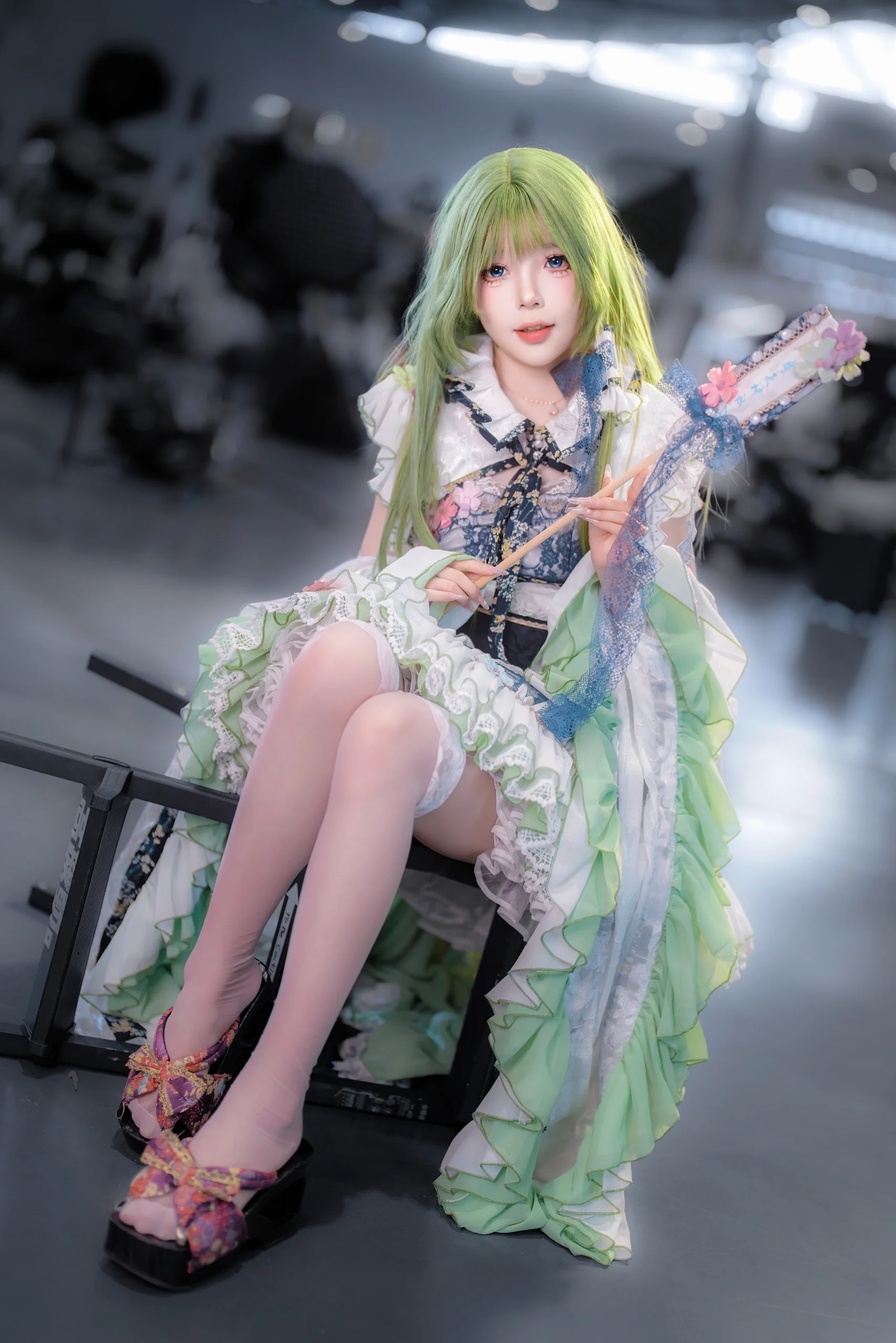 【东风谷早苗cos】东方Project的清新巫女，风起时的灵动场照