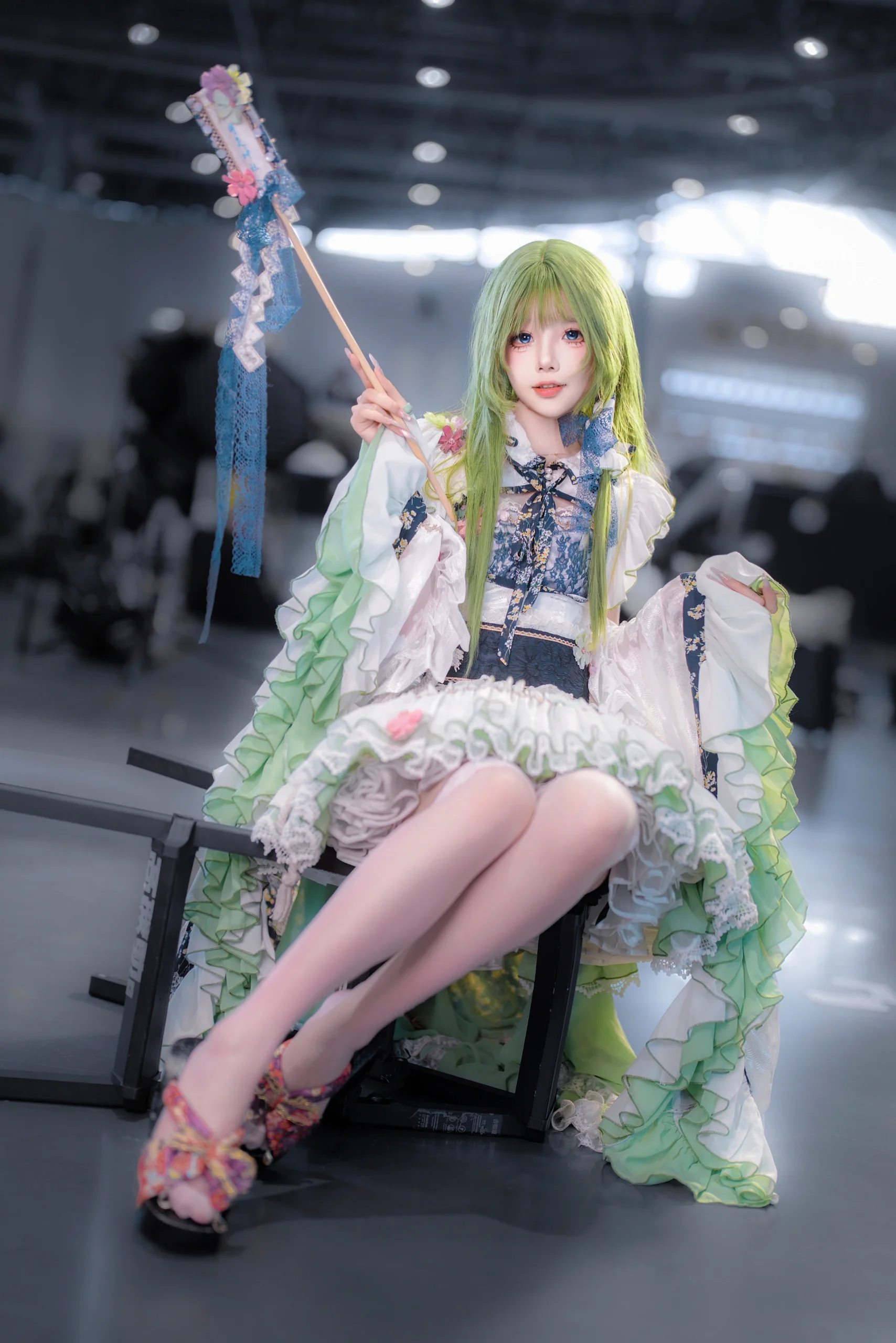 【东风谷早苗cos】东方Project的清新巫女，风起时的灵动场照 - 第 5 张