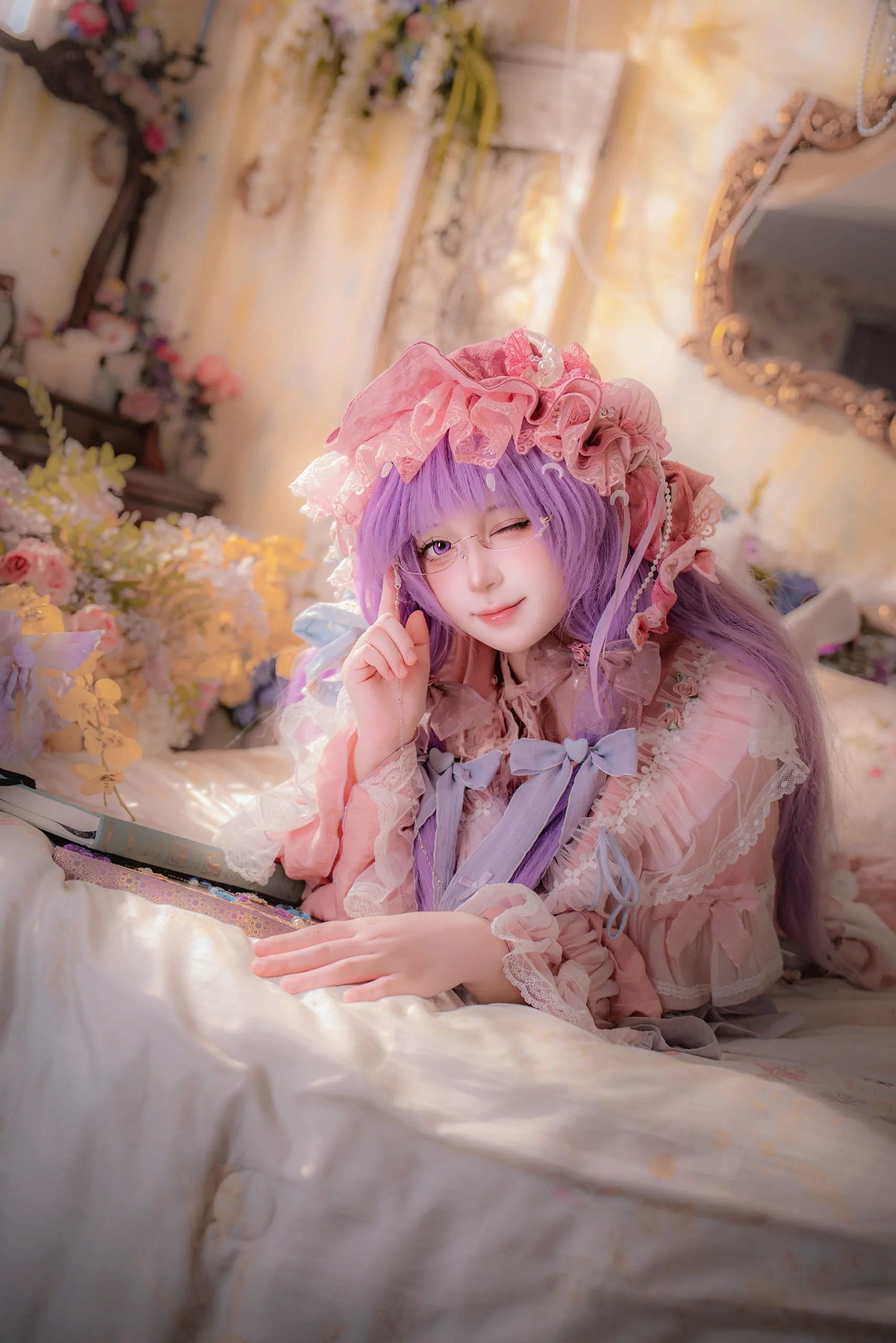 [Patchouli Cosplay] The Quiet Magician of Touhou Project: Dreamy Scholarly Charm - Image 9