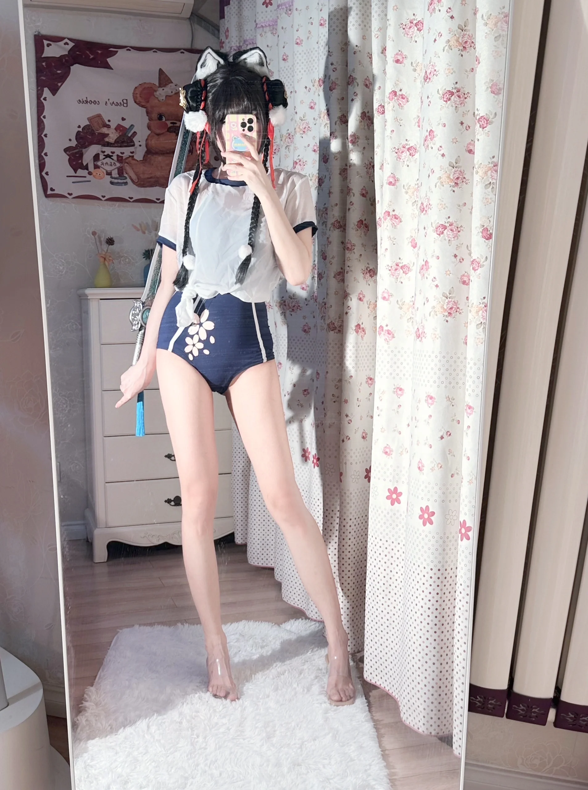 【土御門胡桃 コスプレ】NARAKA: BLADEPOINTの夏日水着、剣気蓄気中！ - 1 枚目