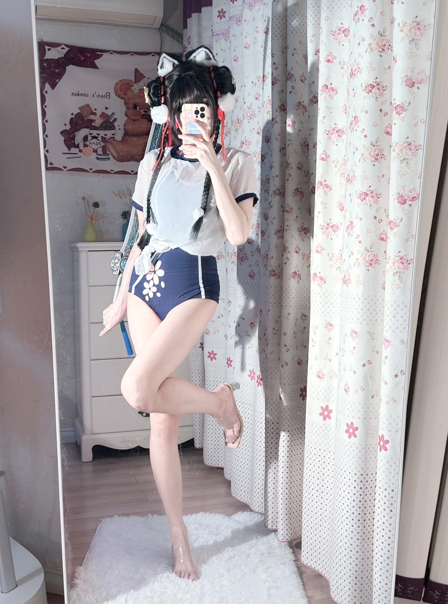 【土御门胡桃cos】永劫无间的夏日泳装，剑气蓄力中！