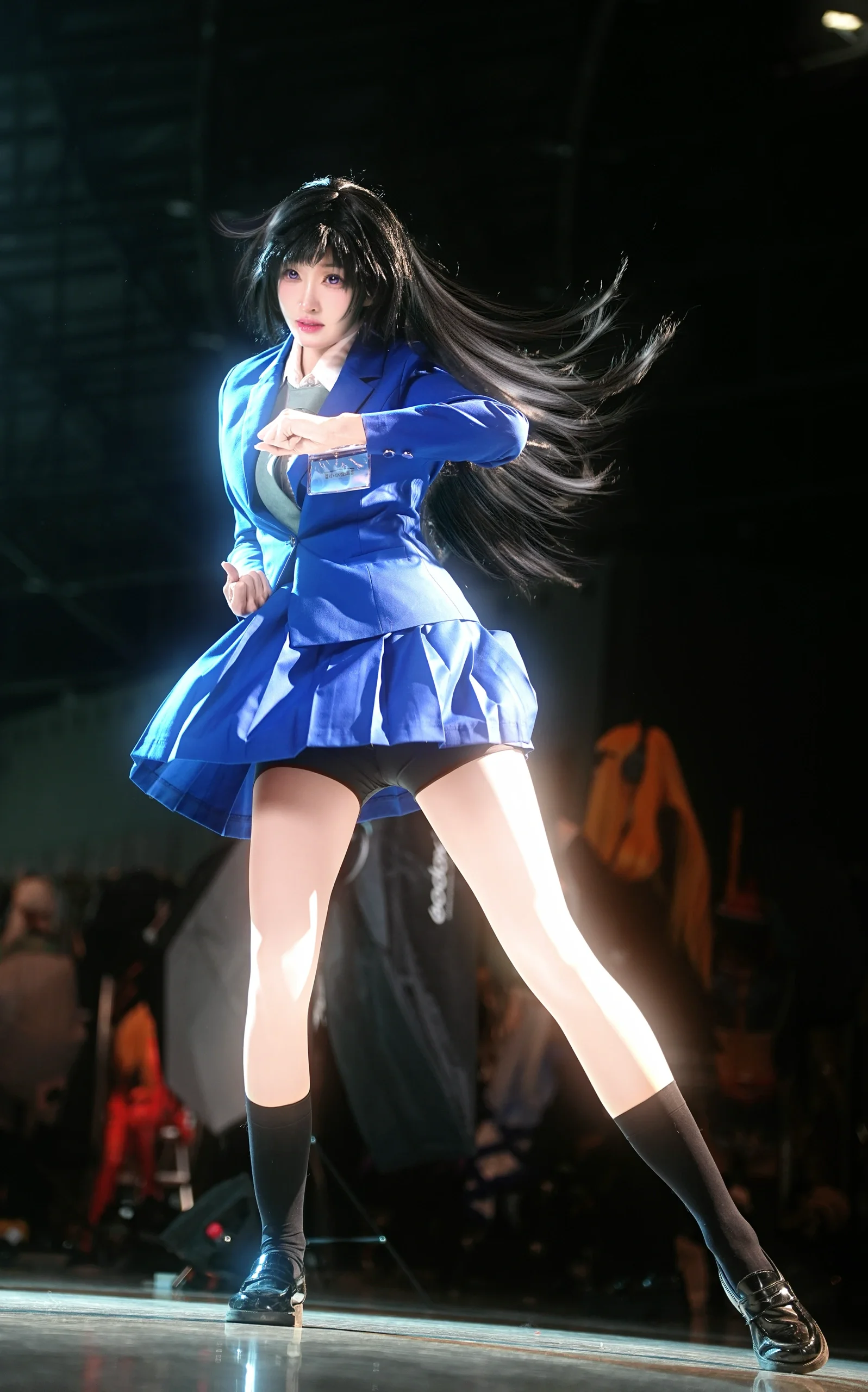 【毛利蘭cos】空手道少女的凌厲動態，名偵探柯南里的藍色閃光 - 第 2 張