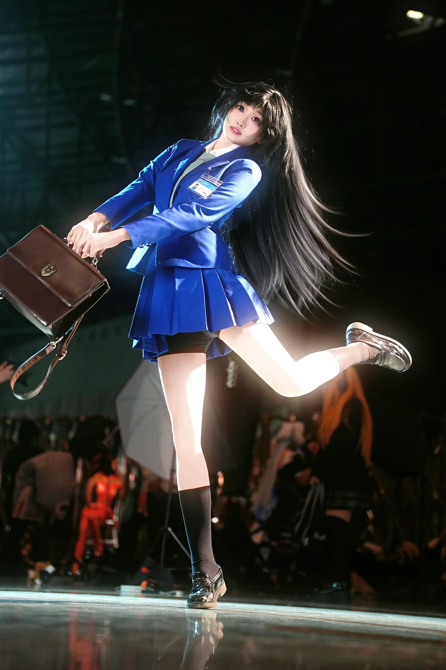 【毛利蘭cos】空手道少女的凌厲動態，名偵探柯南里的藍色閃光 - 第 3 張