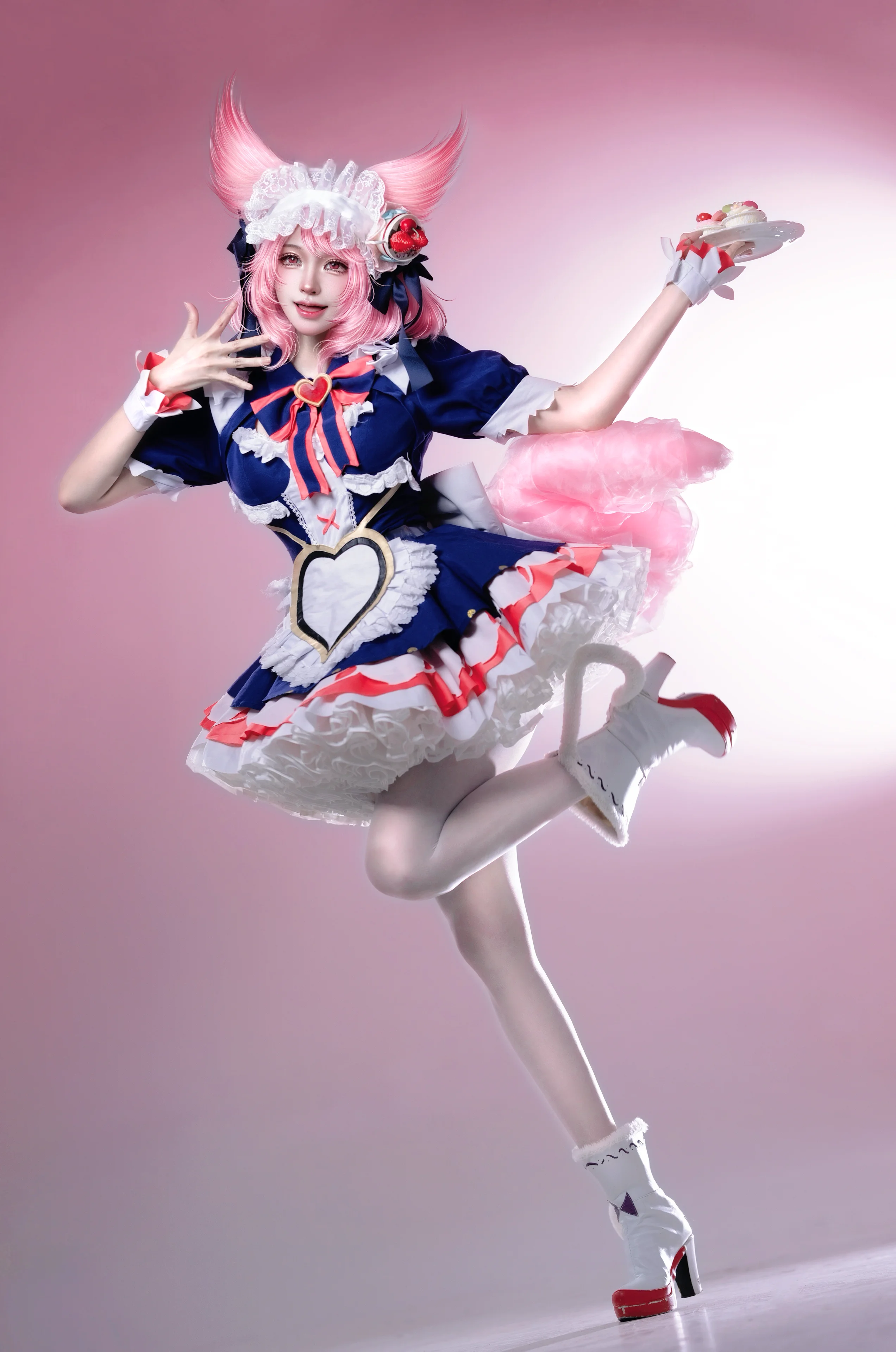 【王者荣耀妲己cos】女仆咖啡的这套服饰抓拍 - 第 1 张