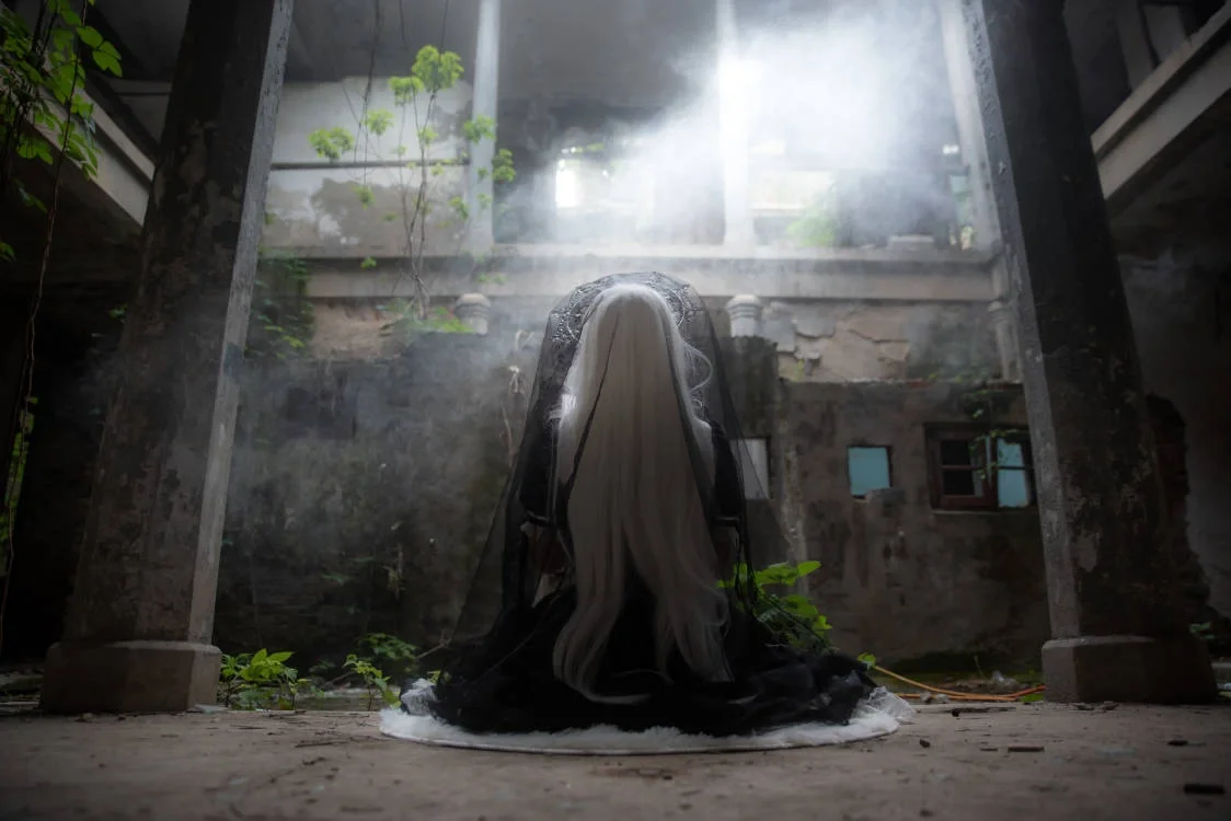 【哥特lolita】废墟里的亡灵祷告，黑白光影中的静谧仪式 - 第 5 张