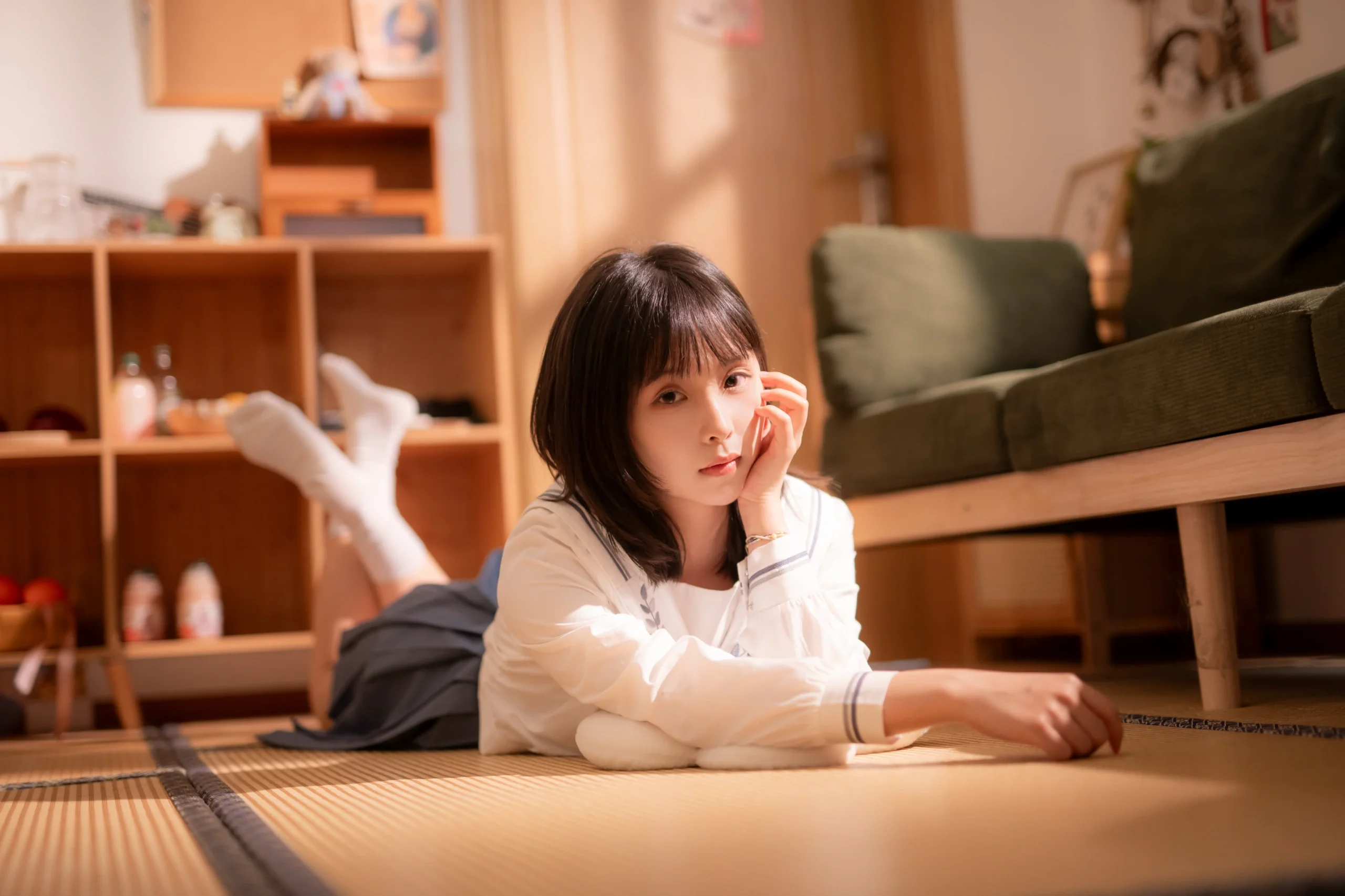 漫展场照与日系室内，记录新布光下的二次元服饰演绎
