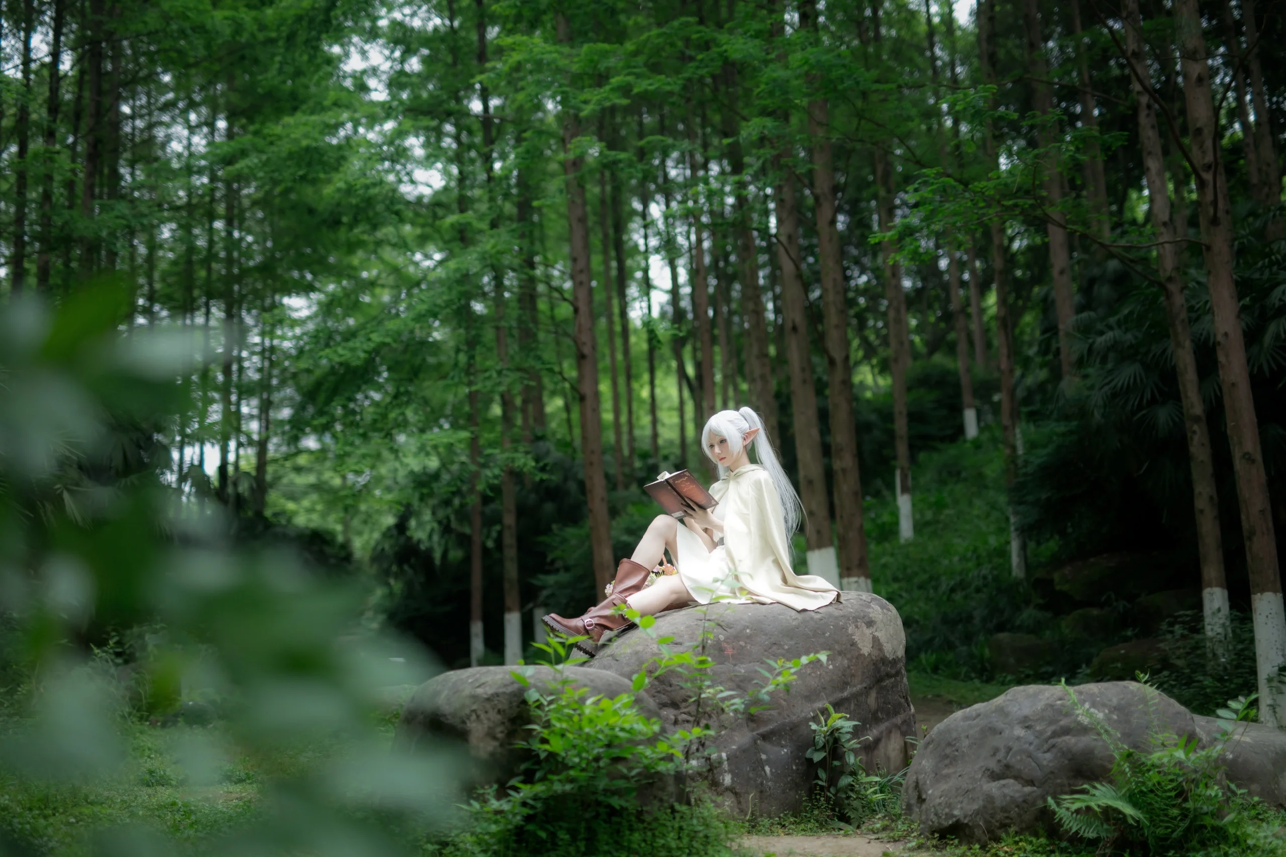 【芙莉莲cos】重庆突发暴雨的雨林限定版精灵 - 第 12 张