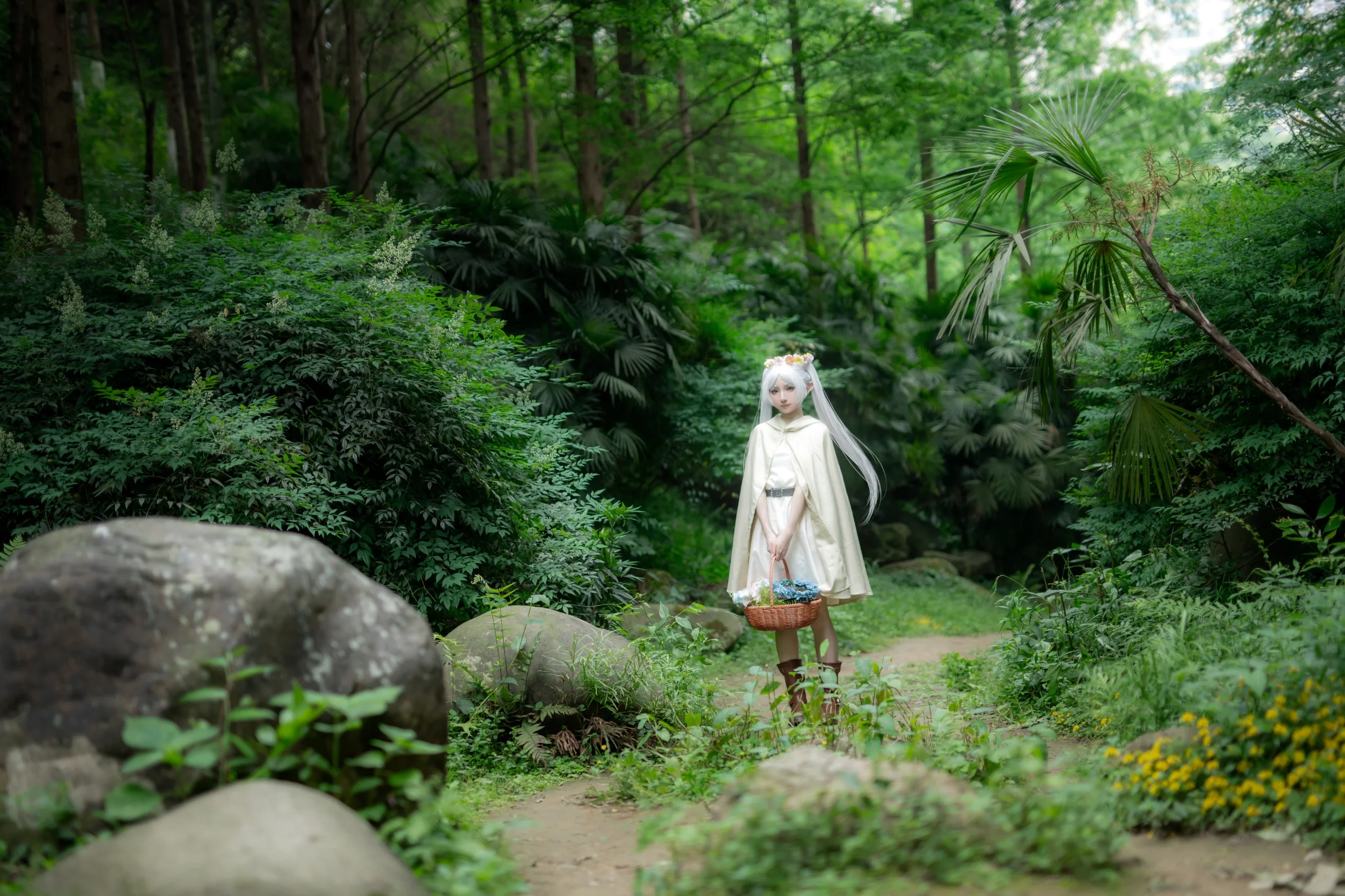 【芙莉莲cos】重庆突发暴雨的雨林限定版精灵 - 第 6 张