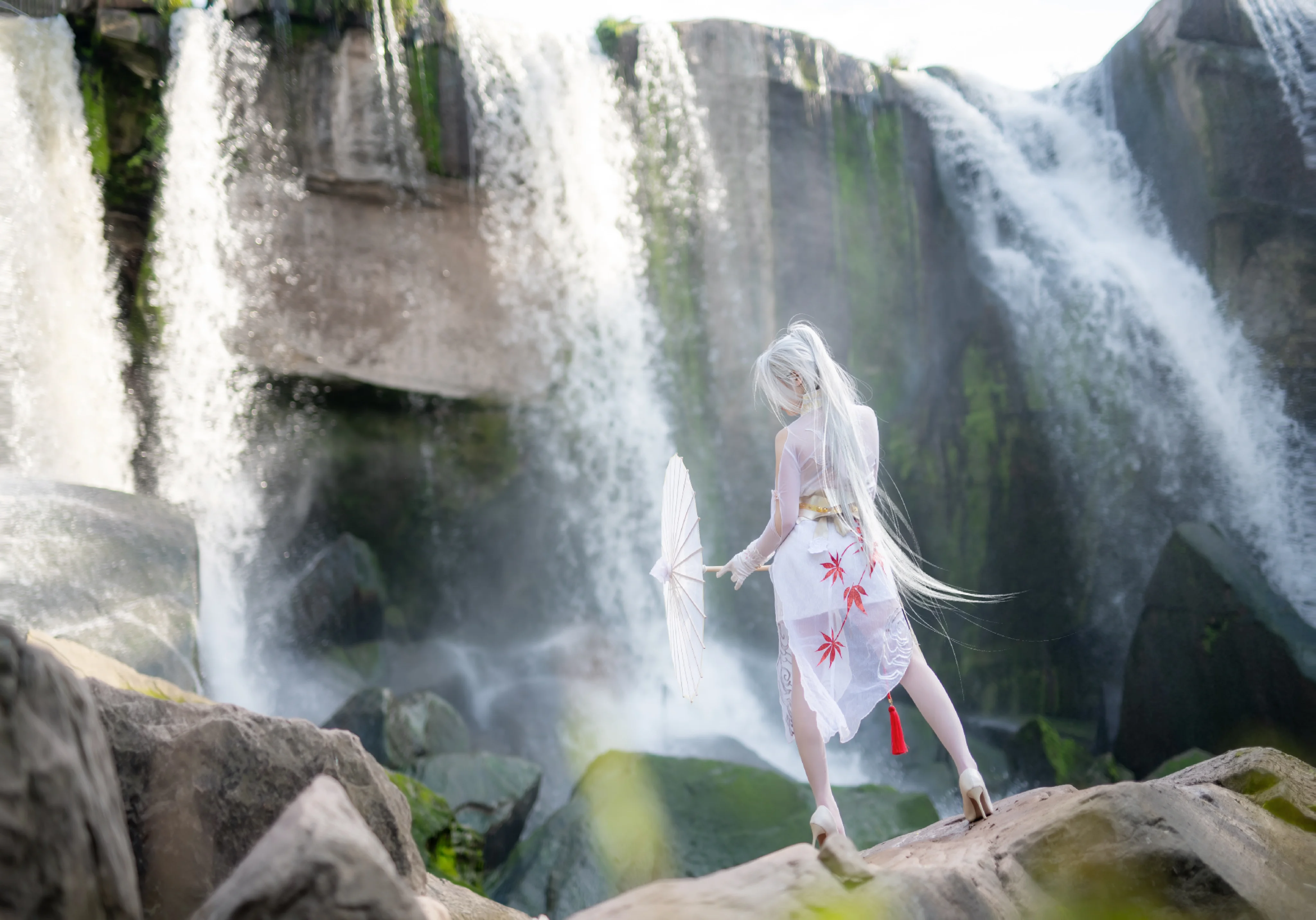 【宁红夜cos】深山飞瀑，幽林独坐 - 第 3 张