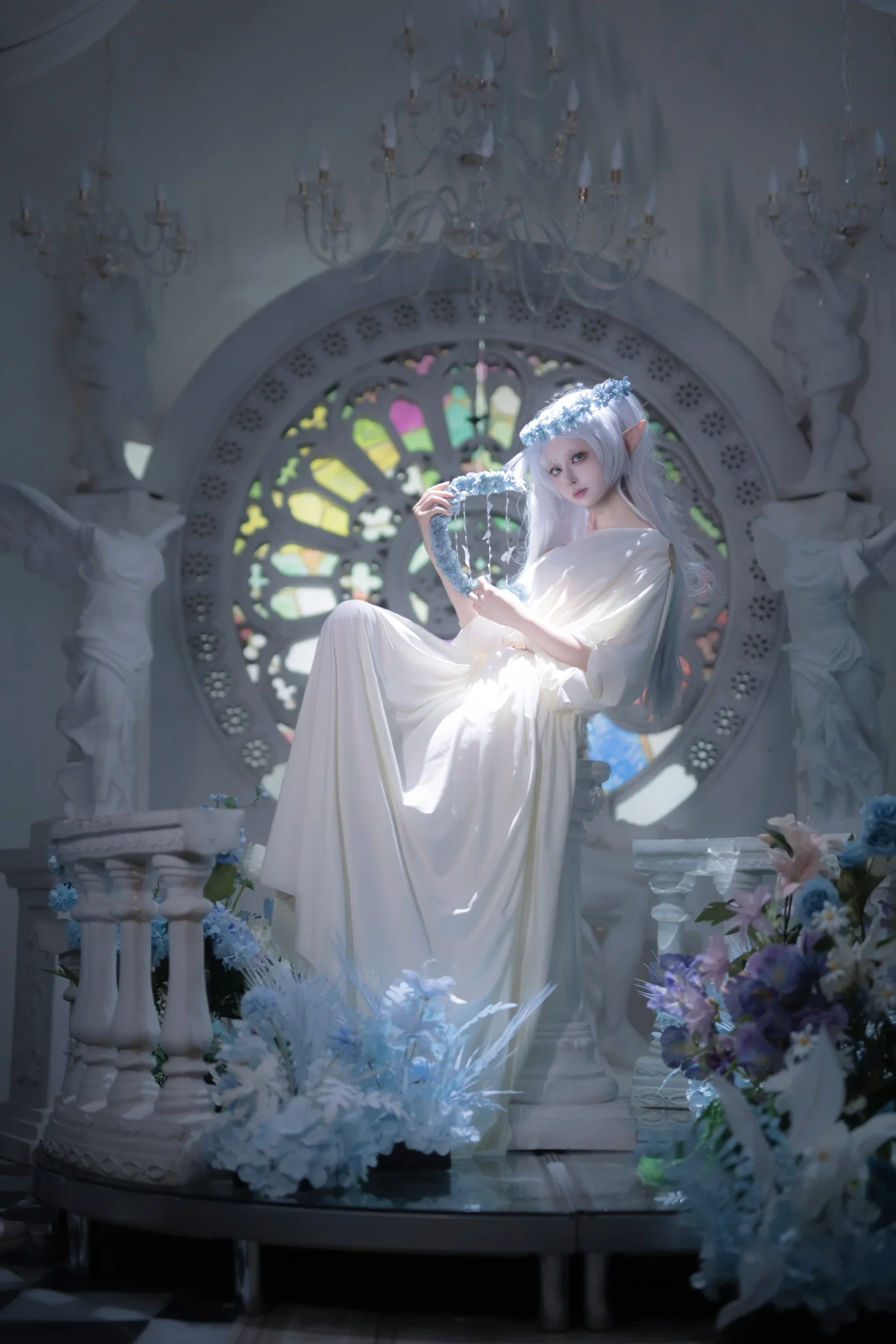 【芙莉莲cos】穆夏风格的静谧魔法，在古典布景中重现精灵 - 第 8 张