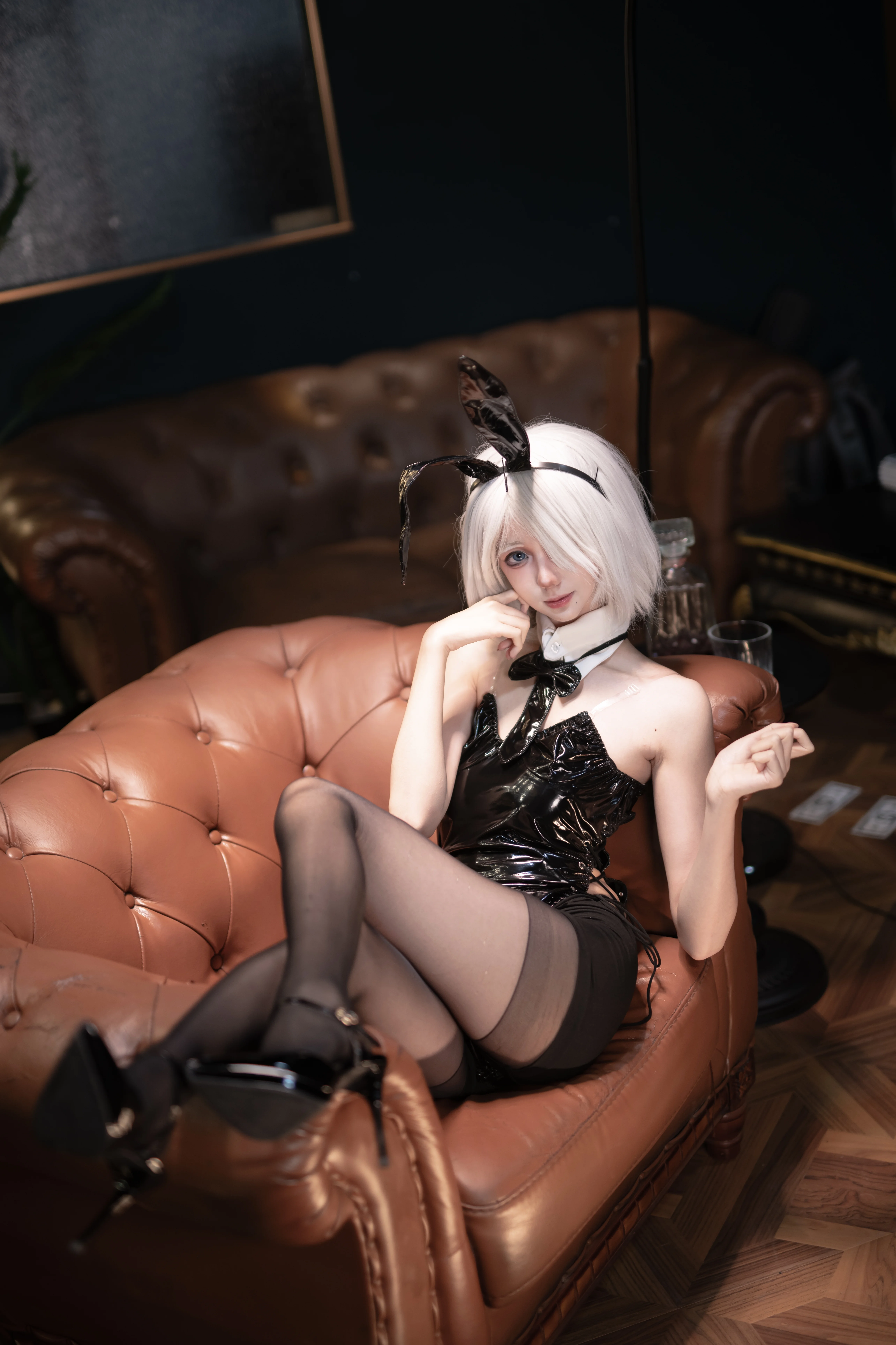 【2B cos】尼尔机械纪元，兔女郎造型解锁酒吧暗夜风情 - 第 9 张