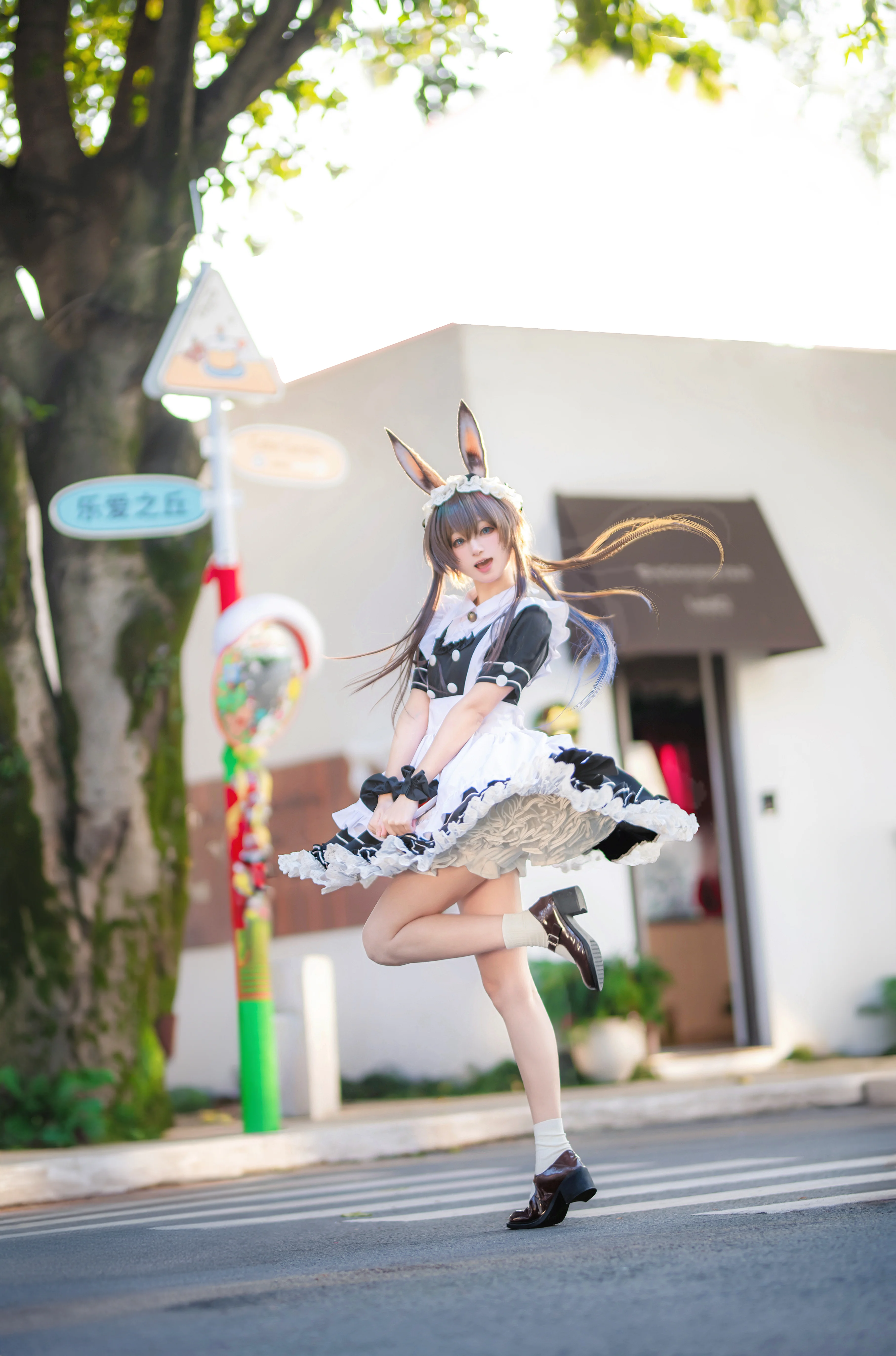 【アーミヤ コスプレ】アークナイツ外勤任務、街角のメイドバニーちゃん営業中♪ - 7 枚目