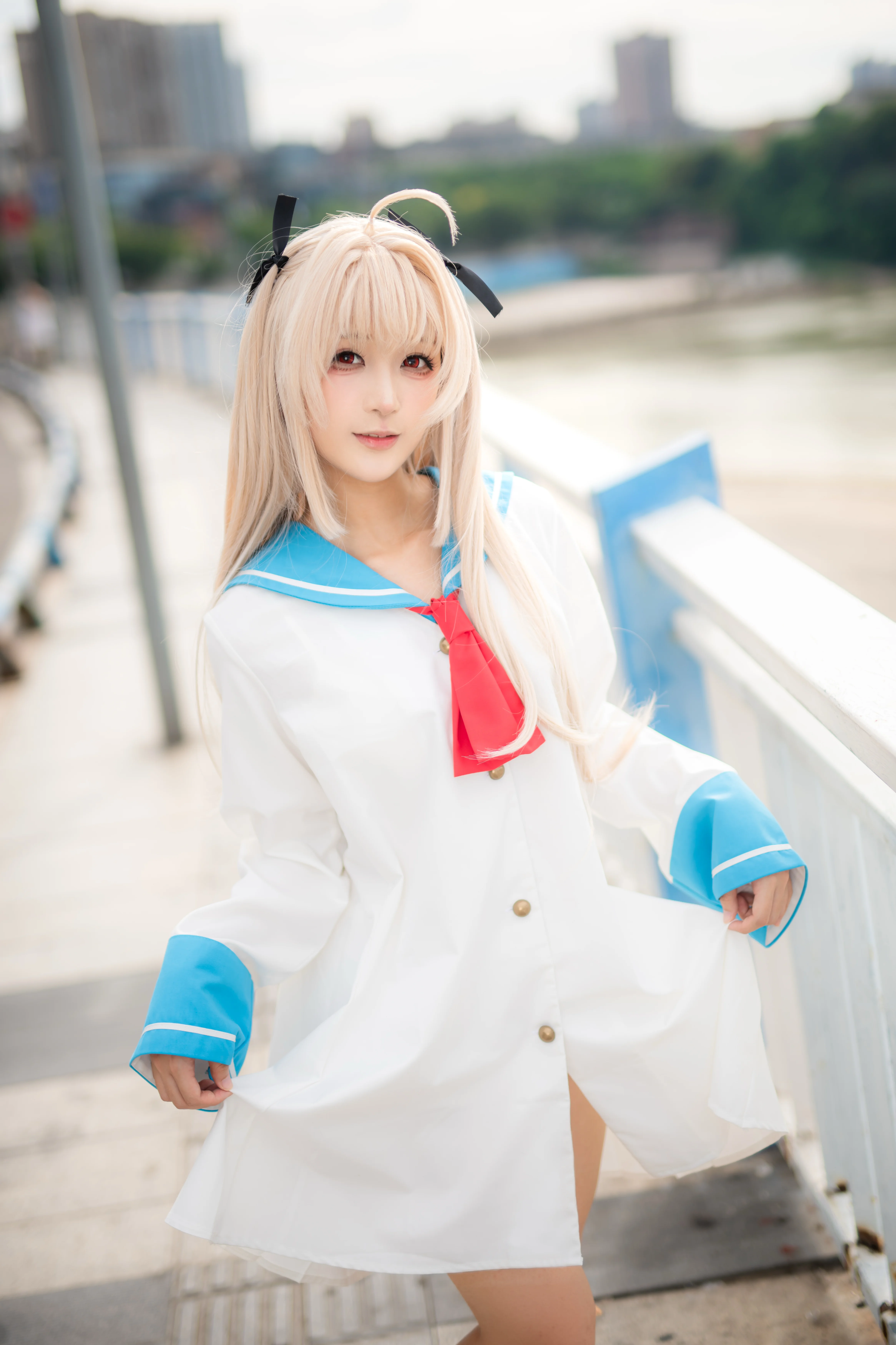 【亚托莉cos】白蓝水手服与重庆江边的清爽感