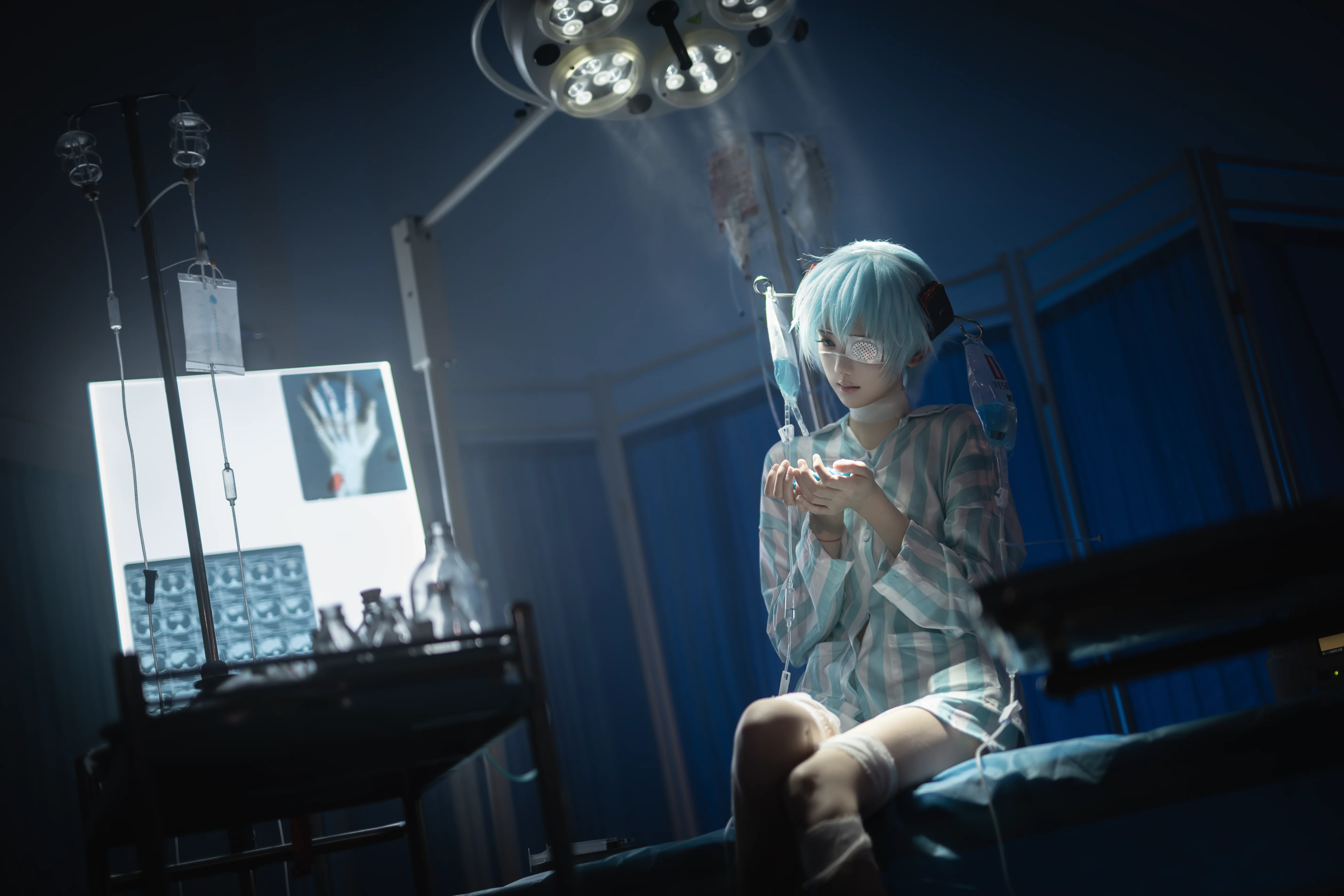 【初音未来cos】病院蓝光下的破碎与静谧 - 第 8 张