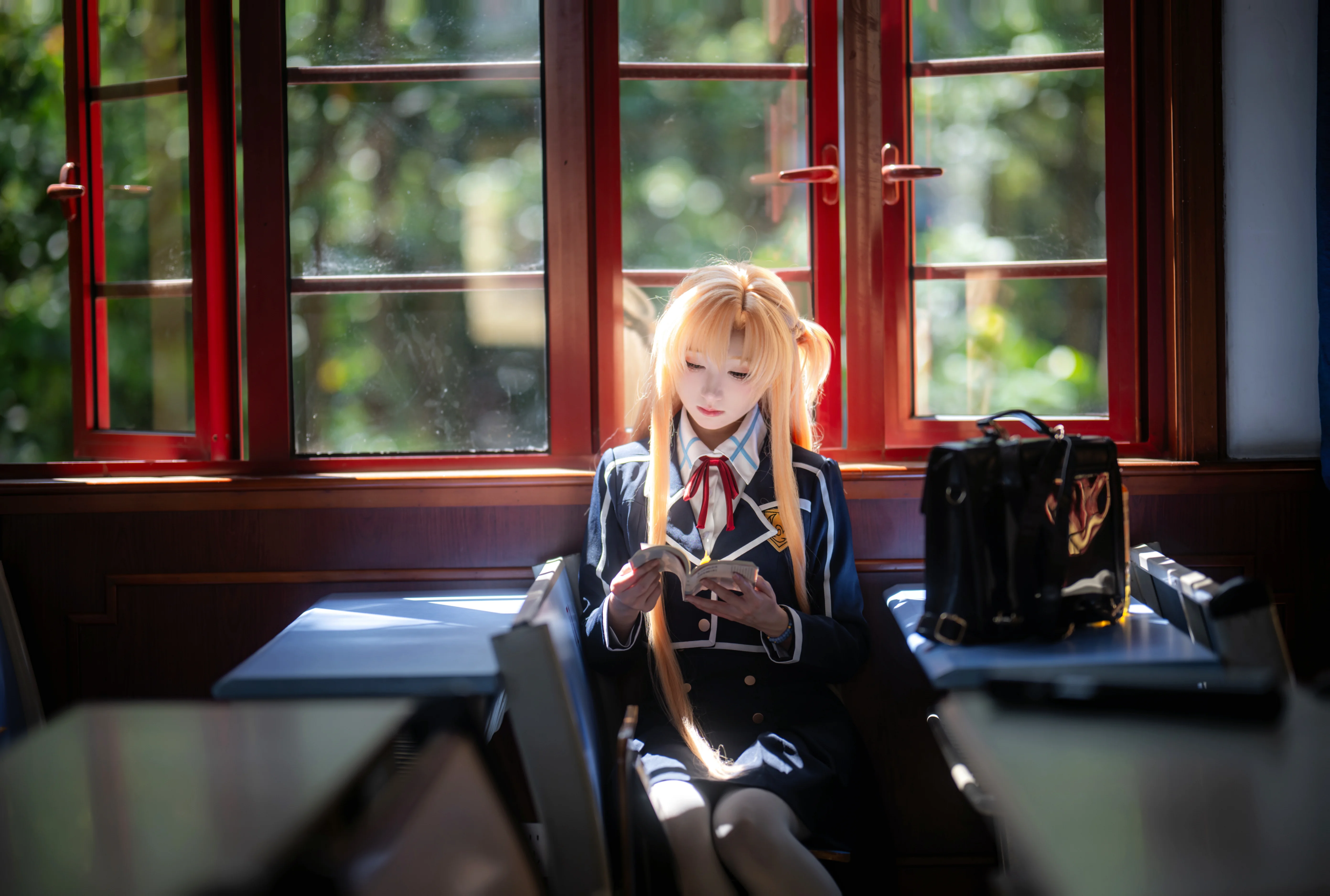 【亚丝娜cos】旧教室里的午后回眸 - 第 3 张
