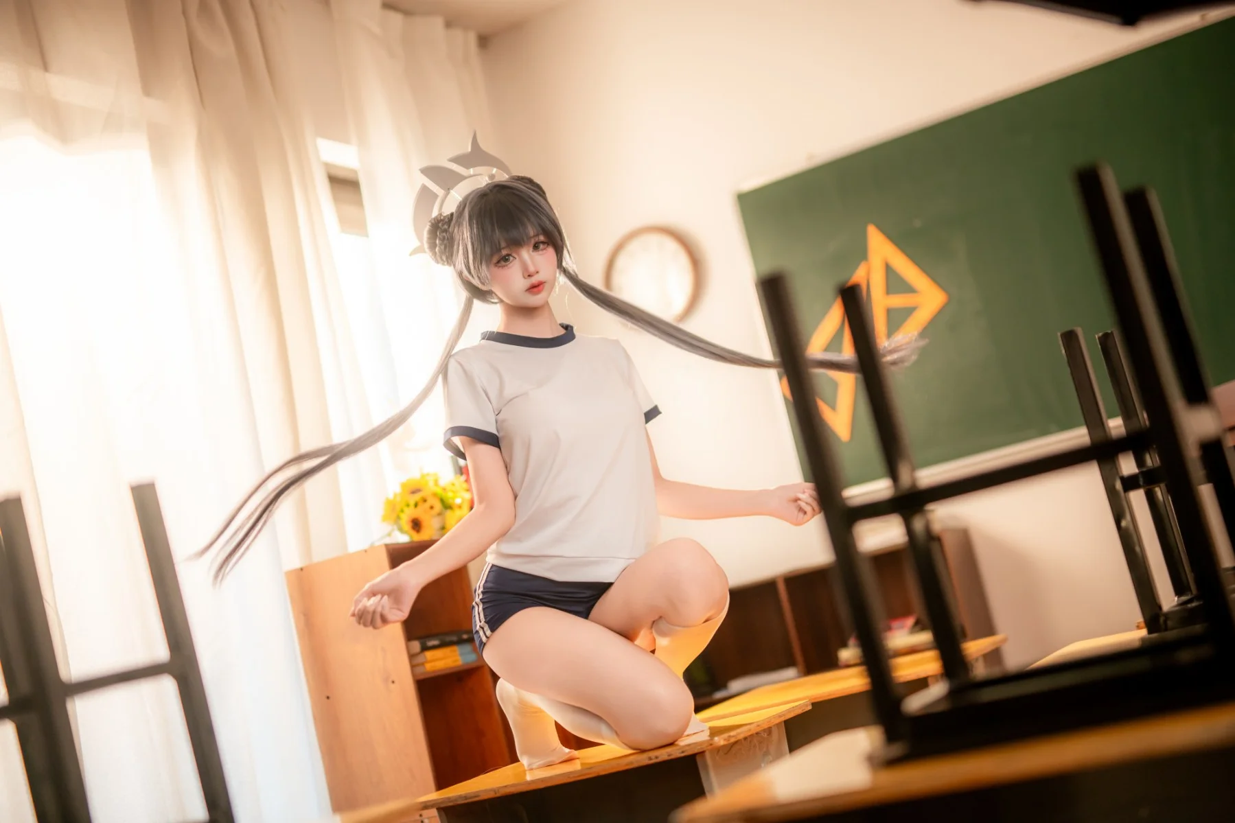 【妃咲cos】蔚蓝档案校园体操服，教室里的日常感 - 第 5 张