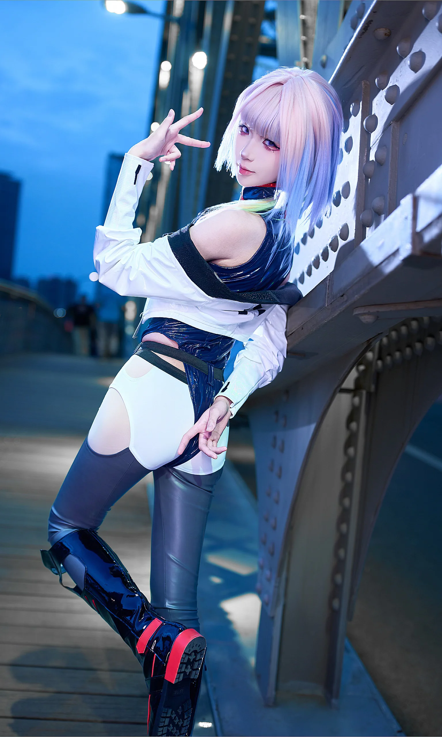 [Lucy Cosplay] Cyberpunk: Edgerunners Iron Bridge Night Scenery - Image 2