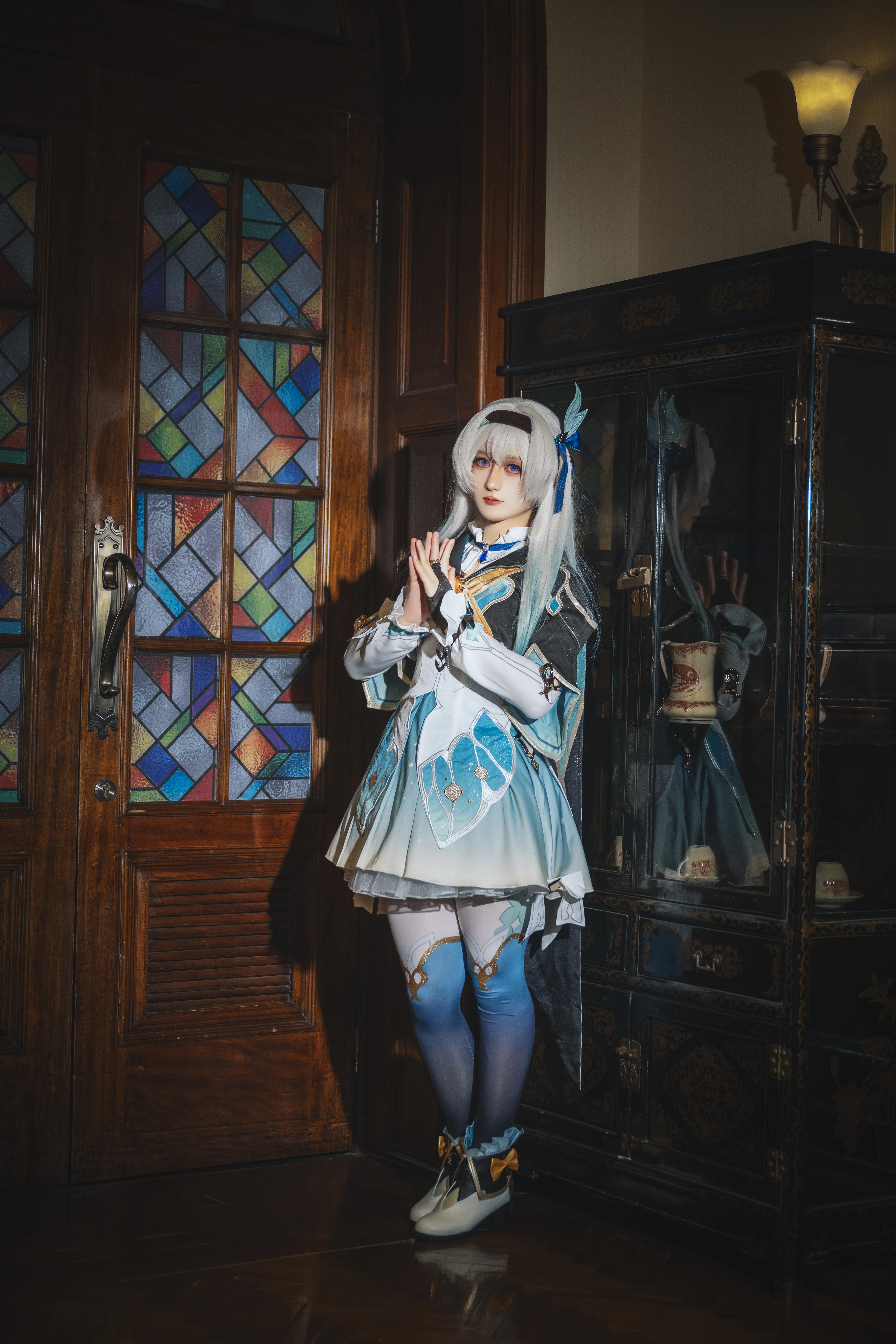 【流萤cos】记忆是梦的开场白，在复古微光里寻找角色的静谧