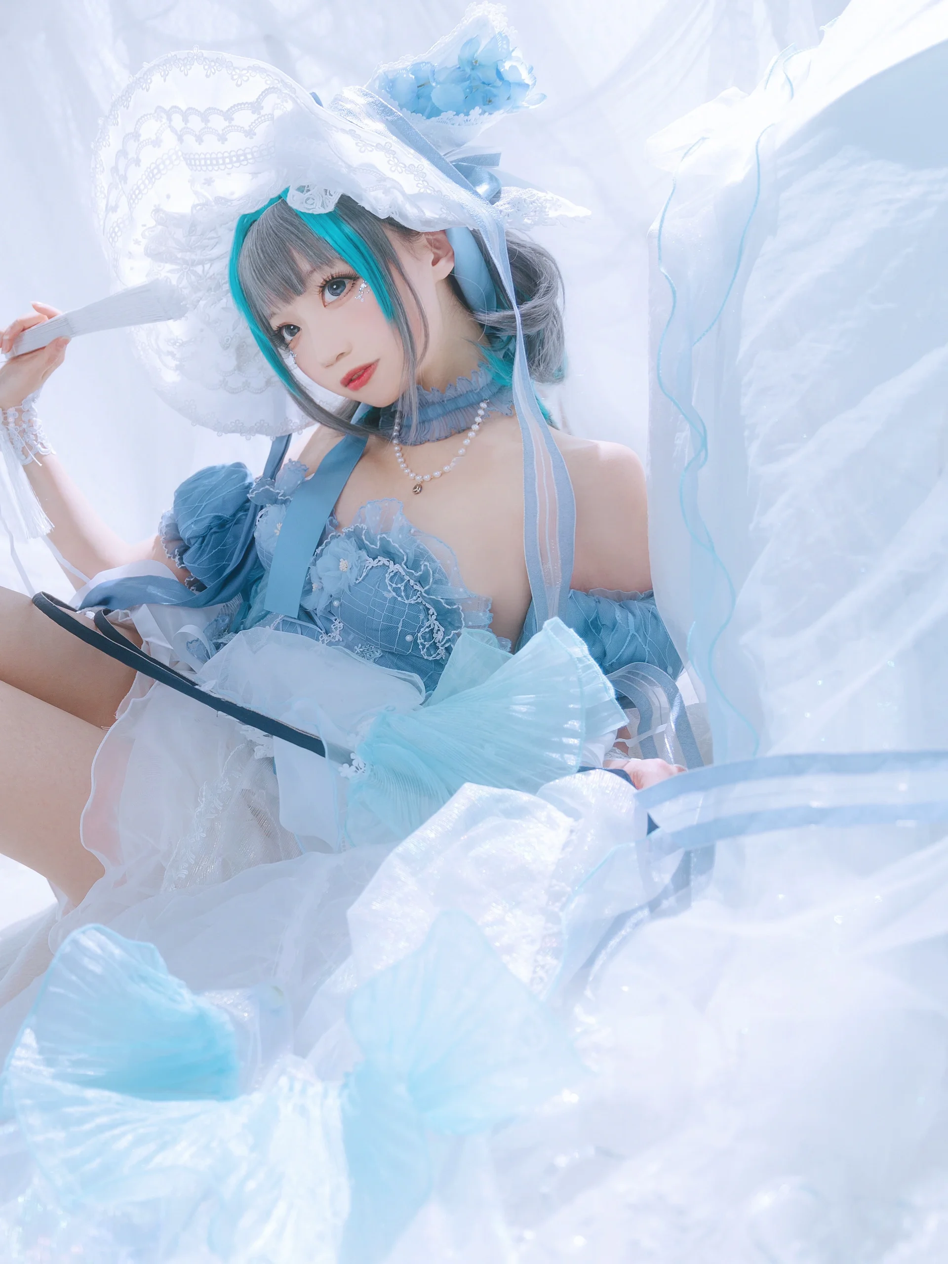 【柴郡cos】碧蓝航线，藏在蓝白洋装里的慵懒感 - 第 4 张