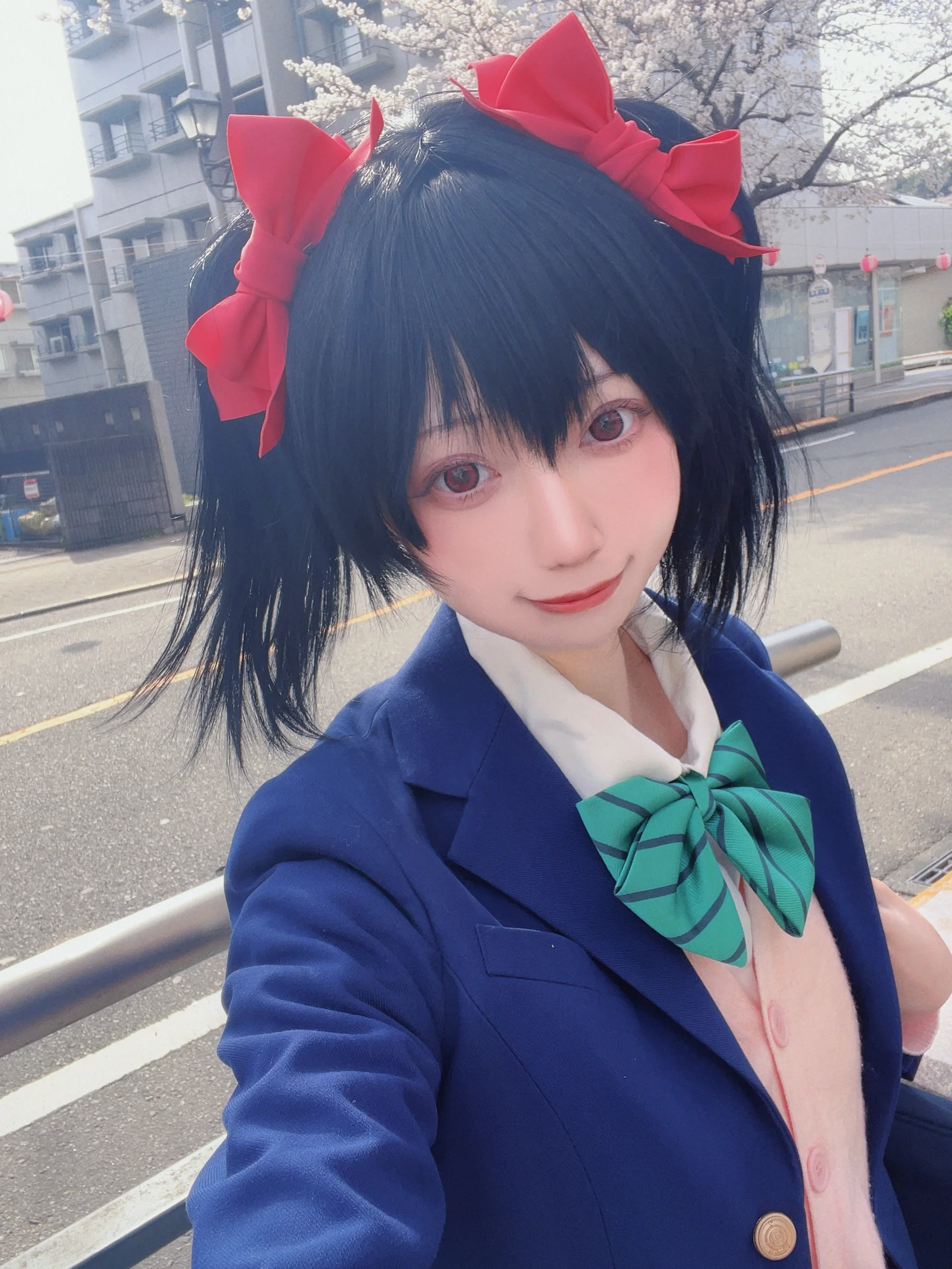 【矢泽妮可cos】春日樱花下的缪斯偶像校园写真 - 第 3 张