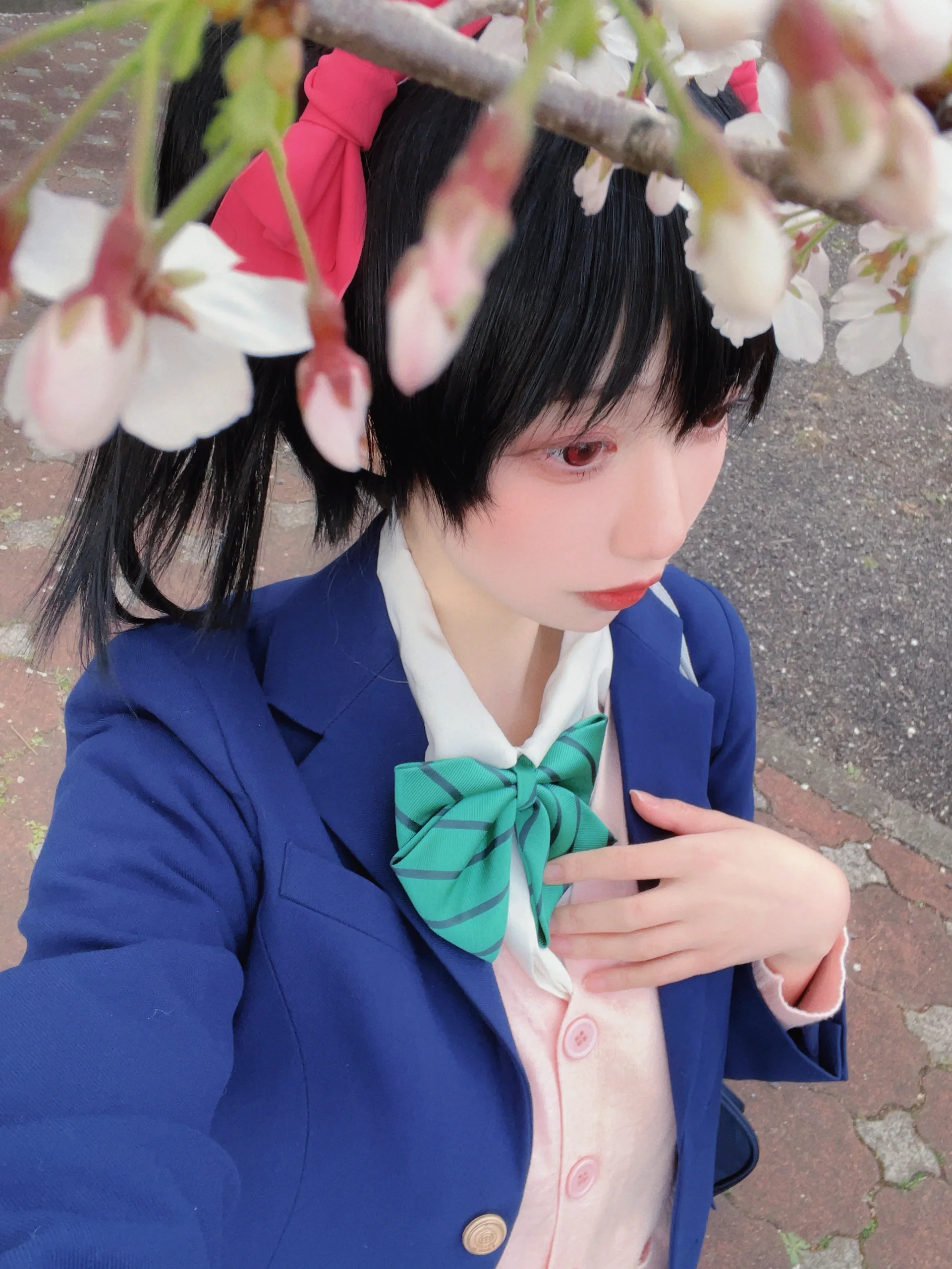 【矢泽妮可cos】春日樱花下的缪斯偶像校园写真 - 第 6 张