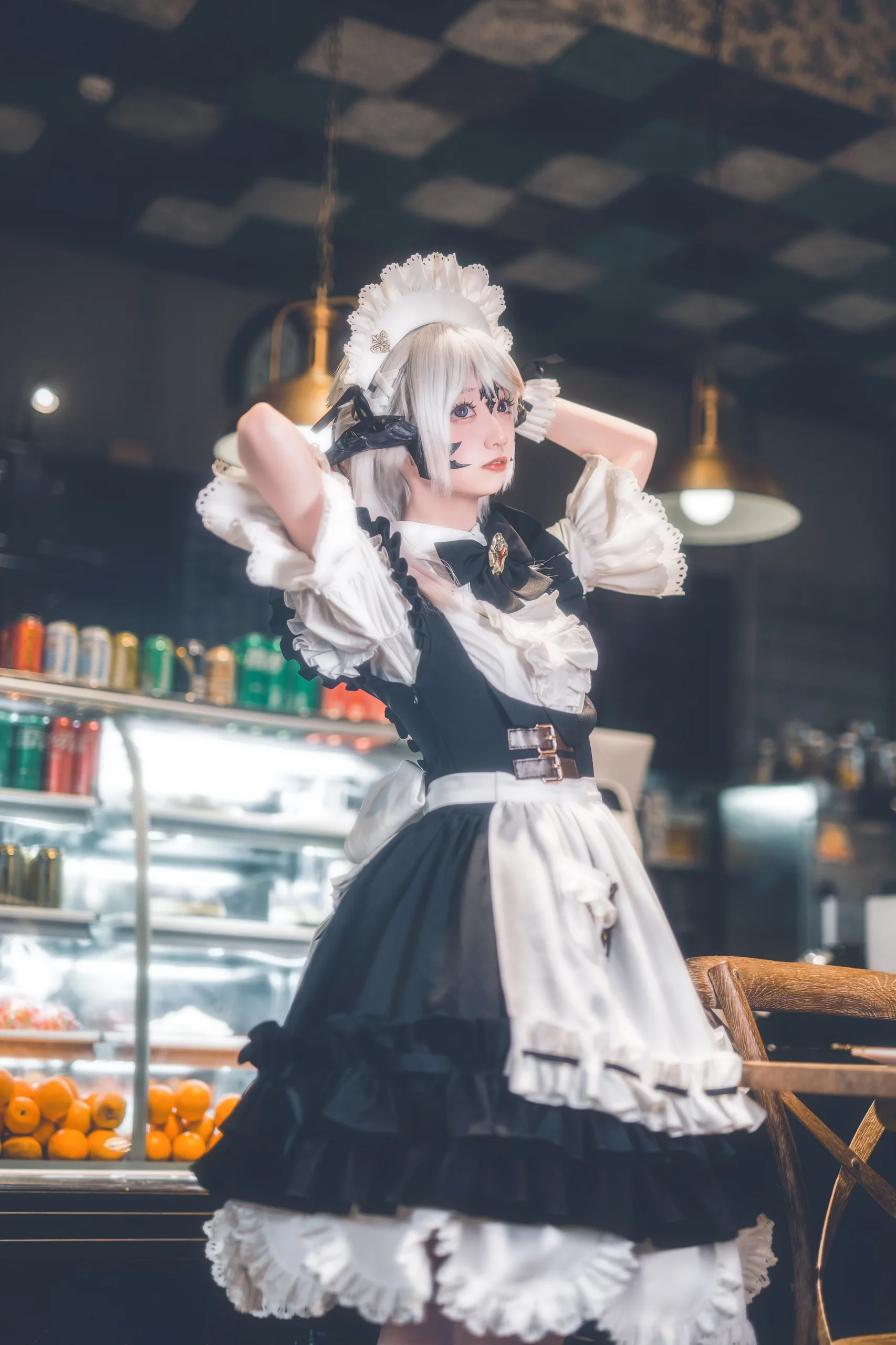 【最终幻想14cos】黑白蕾丝女仆装，在咖啡厅的日常出片