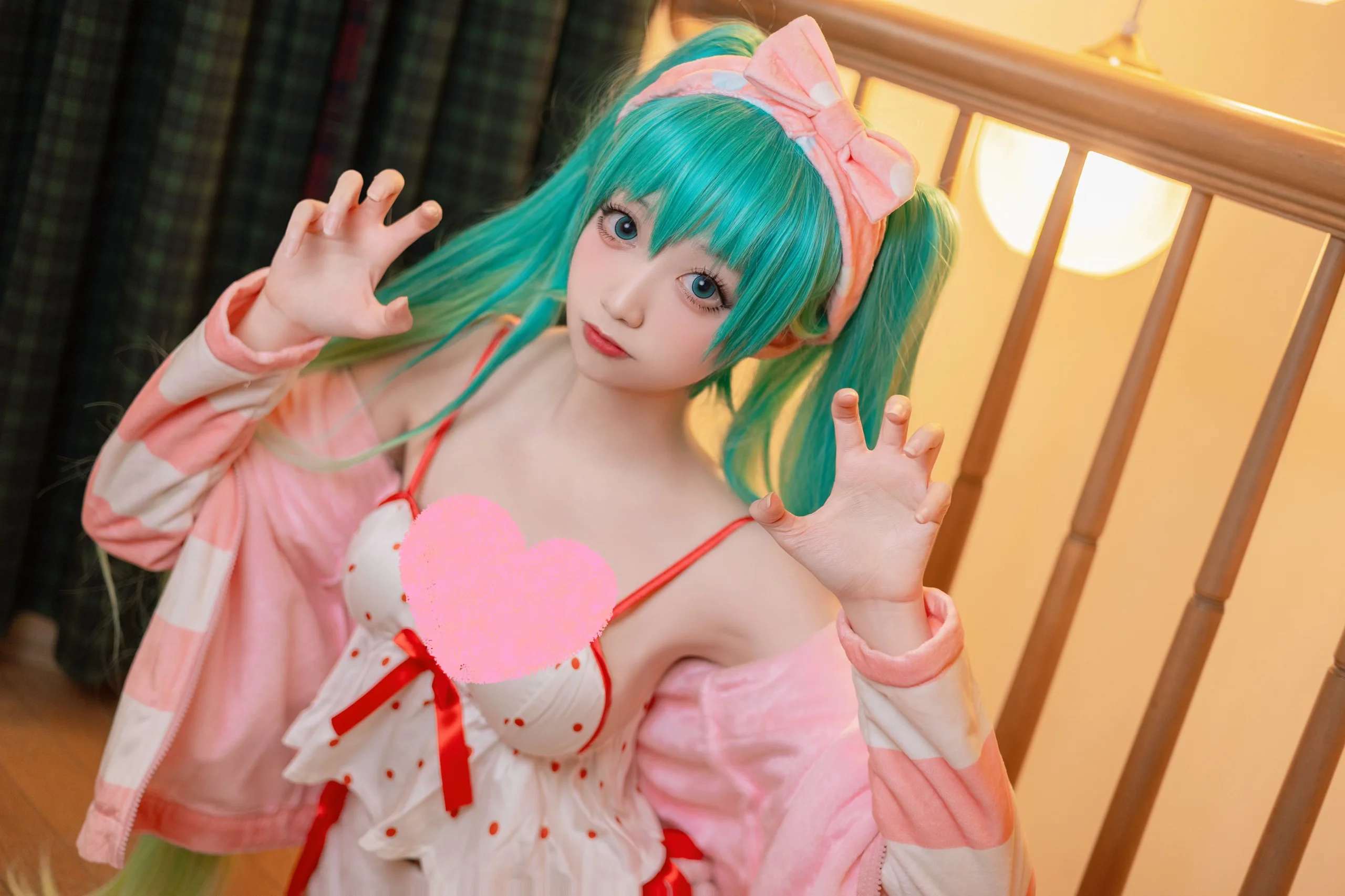 【初音未来cos】在家里的慵懒时光，温暖又舒适 - 第 3 张