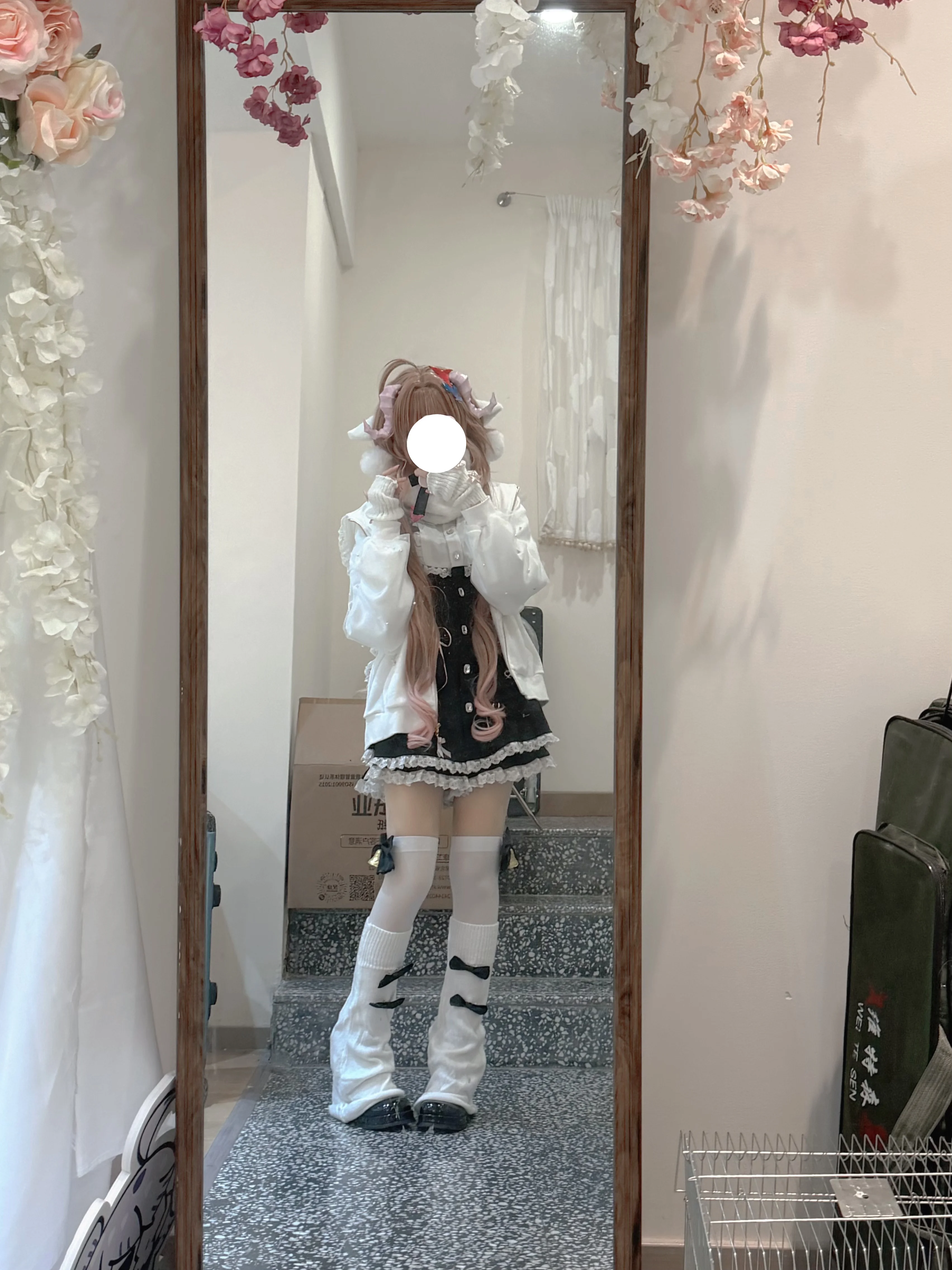 【艾雅法拉cos】印象系自搭，黑与白的羊咩咩穿搭 - 第 2 张