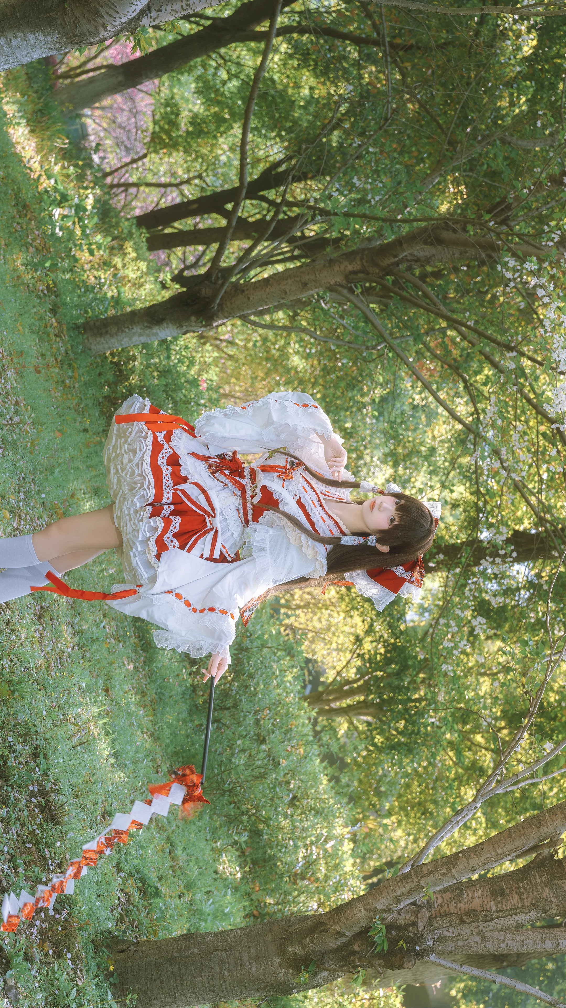 【博丽灵梦cos】东方project的红白巫女，林间横屏散步记录 - 第 4 张