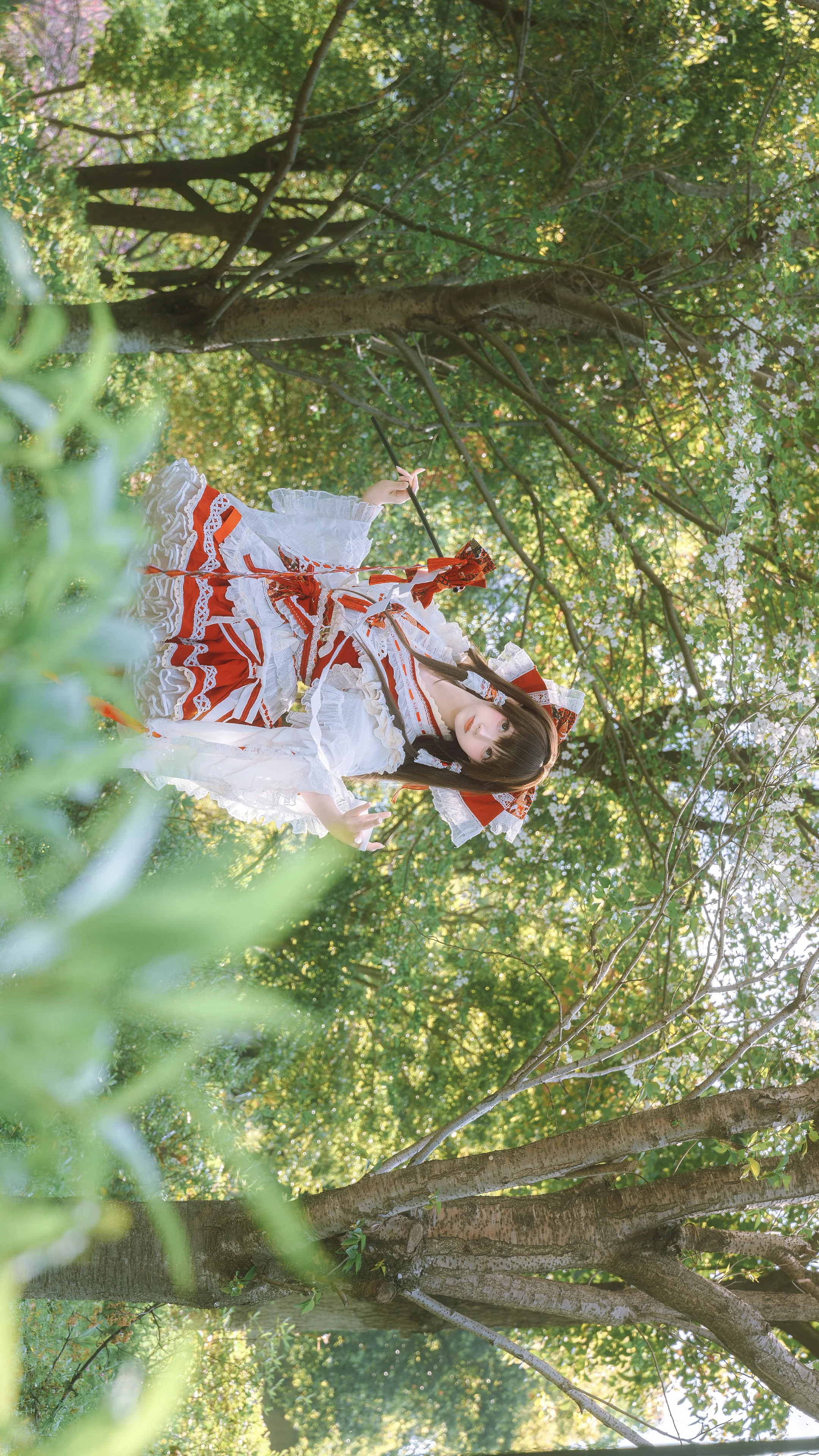 【博丽灵梦cos】东方project的红白巫女，林间横屏散步记录 - 第 5 张