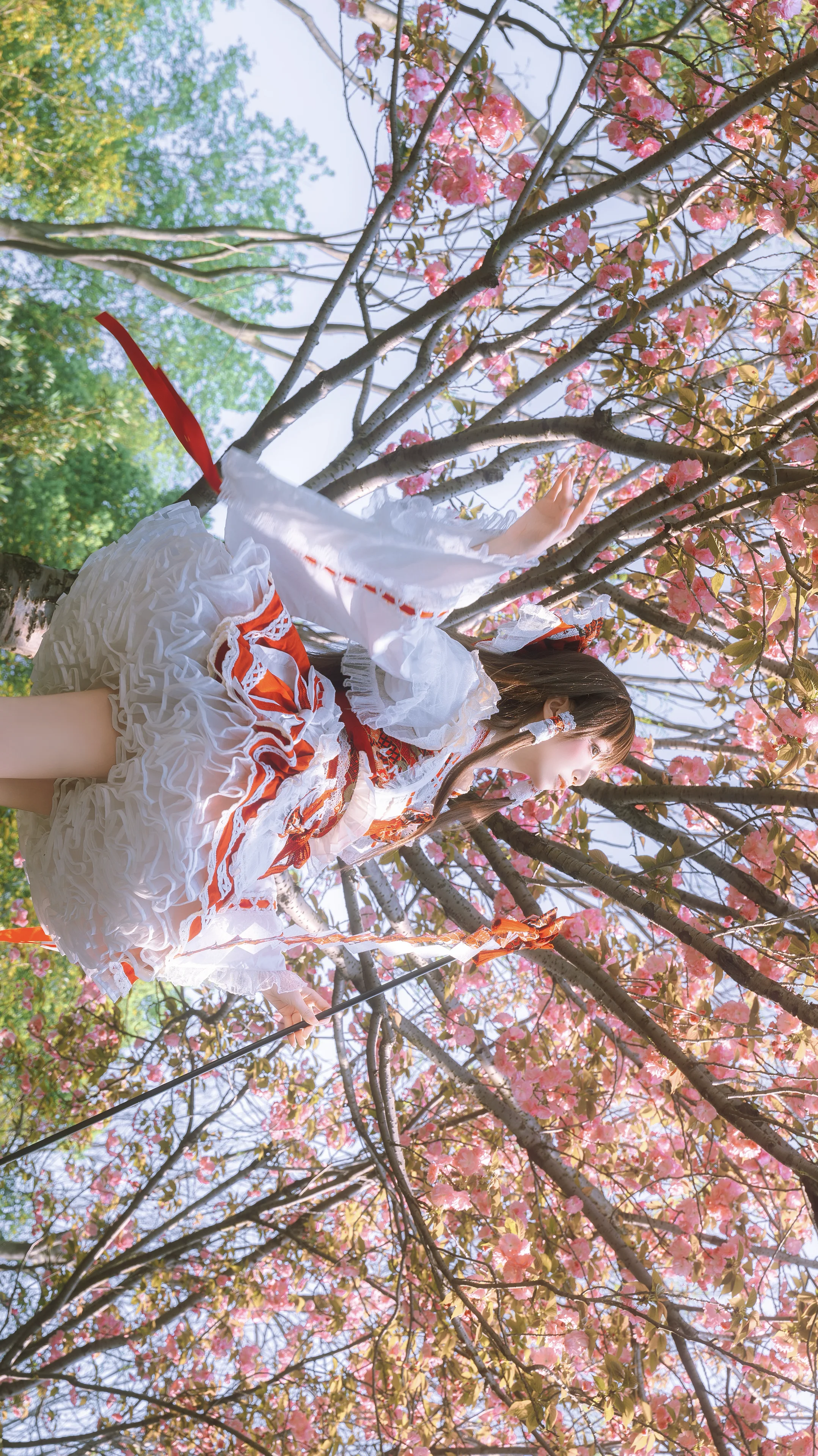 【博丽灵梦cos】东方project的春天，樱花下的红白巫女 - 第 6 张