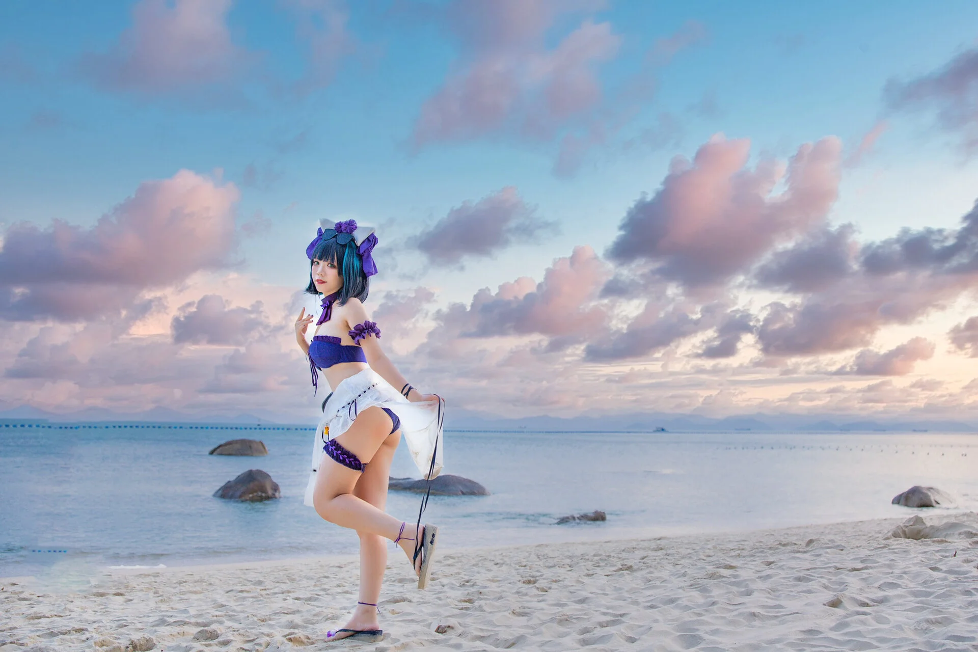【柴郡cos】碧蓝航线夏日海边的灵动瞬间 - 第 5 张