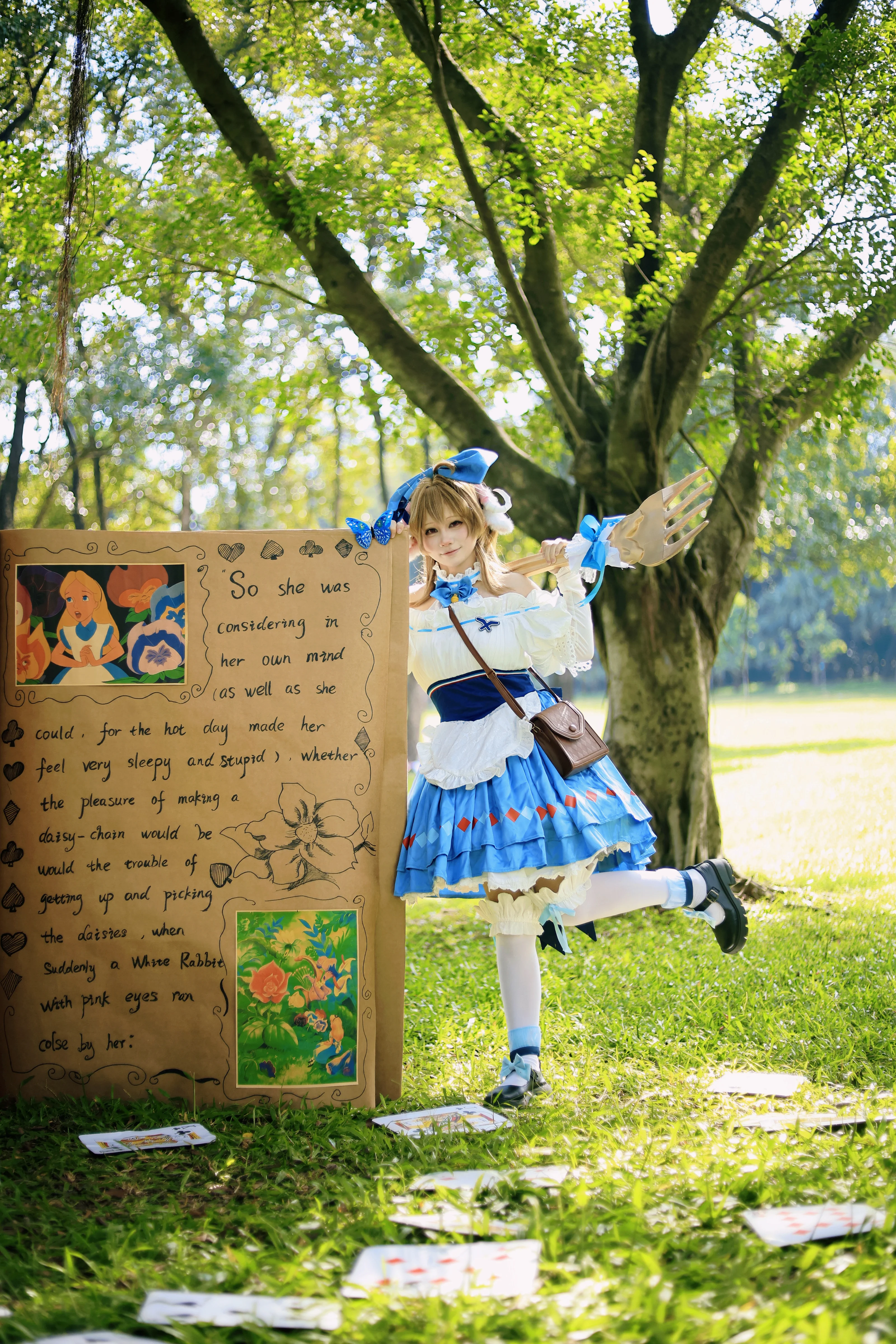 【アークナイツ 純燼エイヤフィヤトラ コスプレ】ふわふわ、ひらひらと舞うファンタジーな午後 - 2 枚目