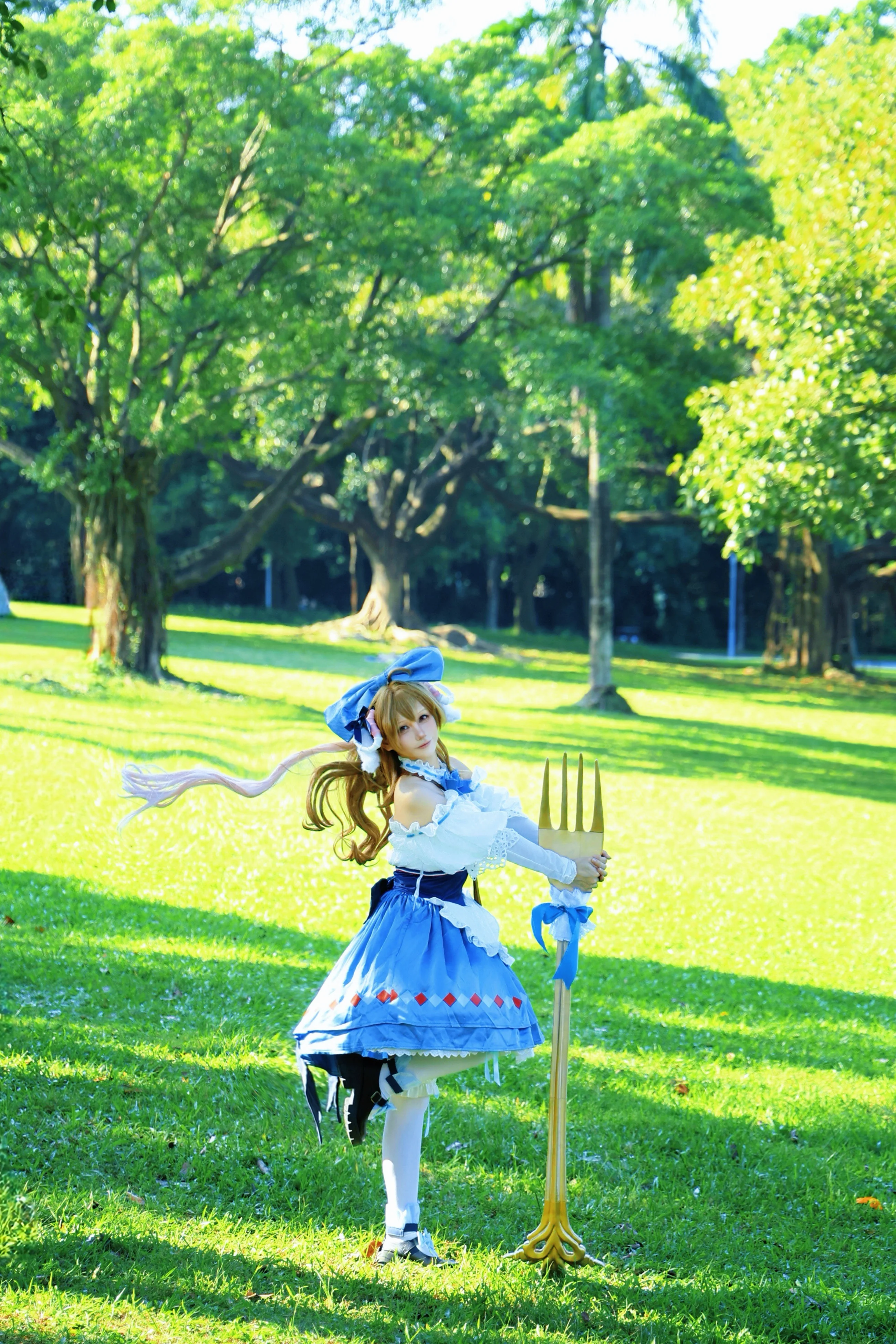 【アークナイツ 純燼エイヤフィヤトラ コスプレ】ふわふわ、ひらひらと舞うファンタジーな午後 - 9 枚目