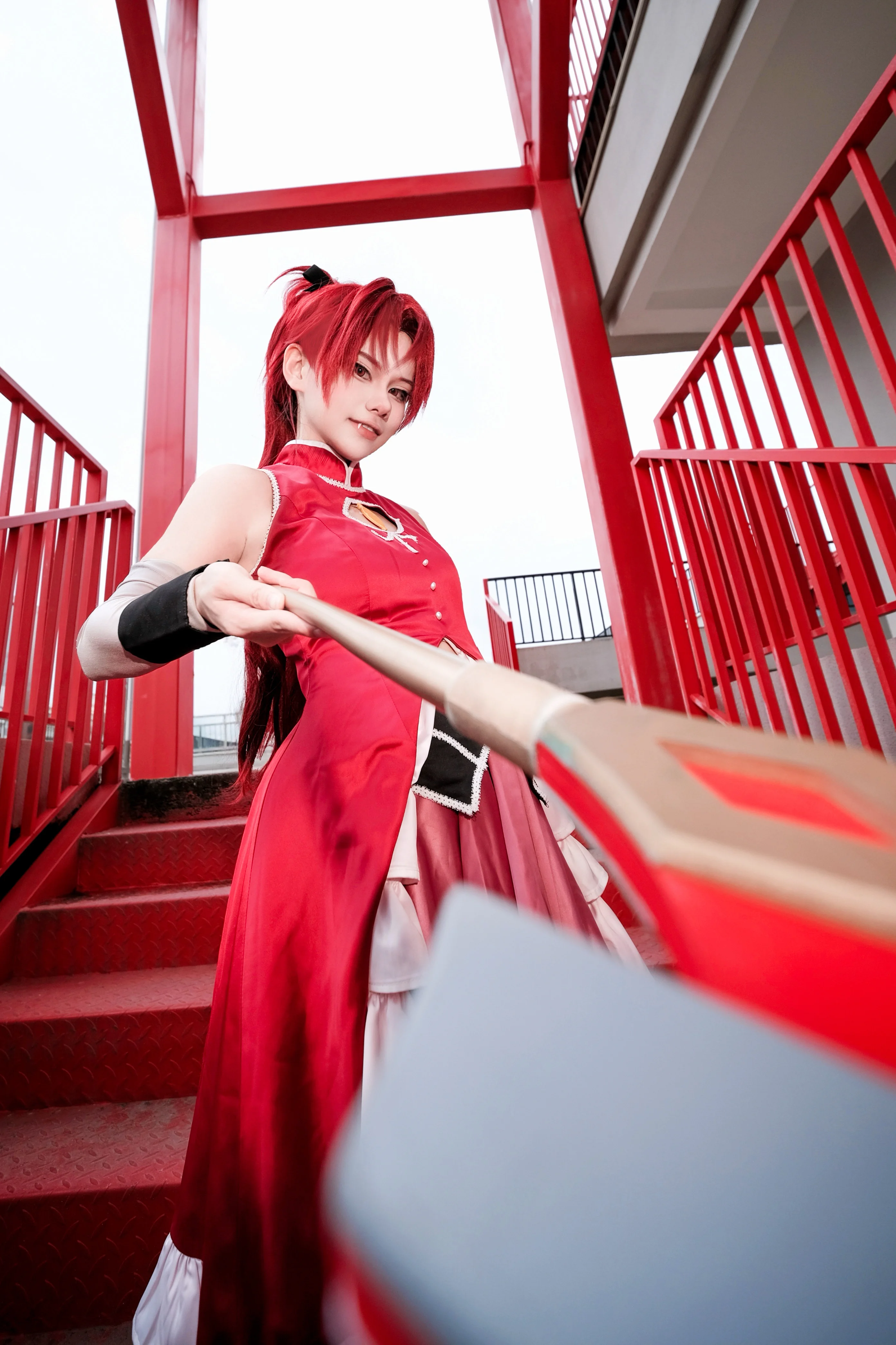 【佐仓杏子cos】魔法少女小圆，红色楼梯间的战斗决心 - 第 2 张