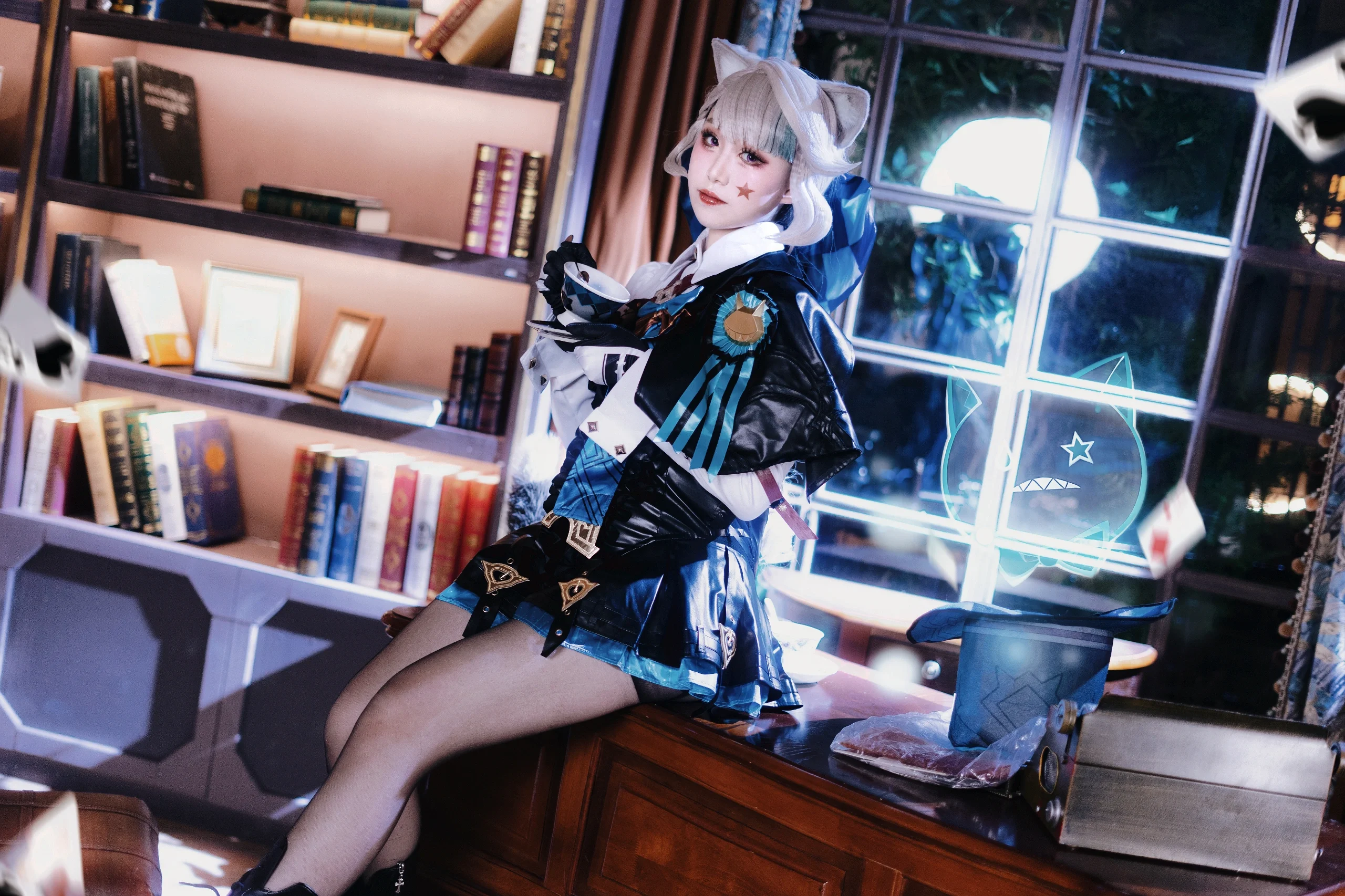 【琳妮特cos】楓丹魔術貓貓的魔術秀，復古書房正片