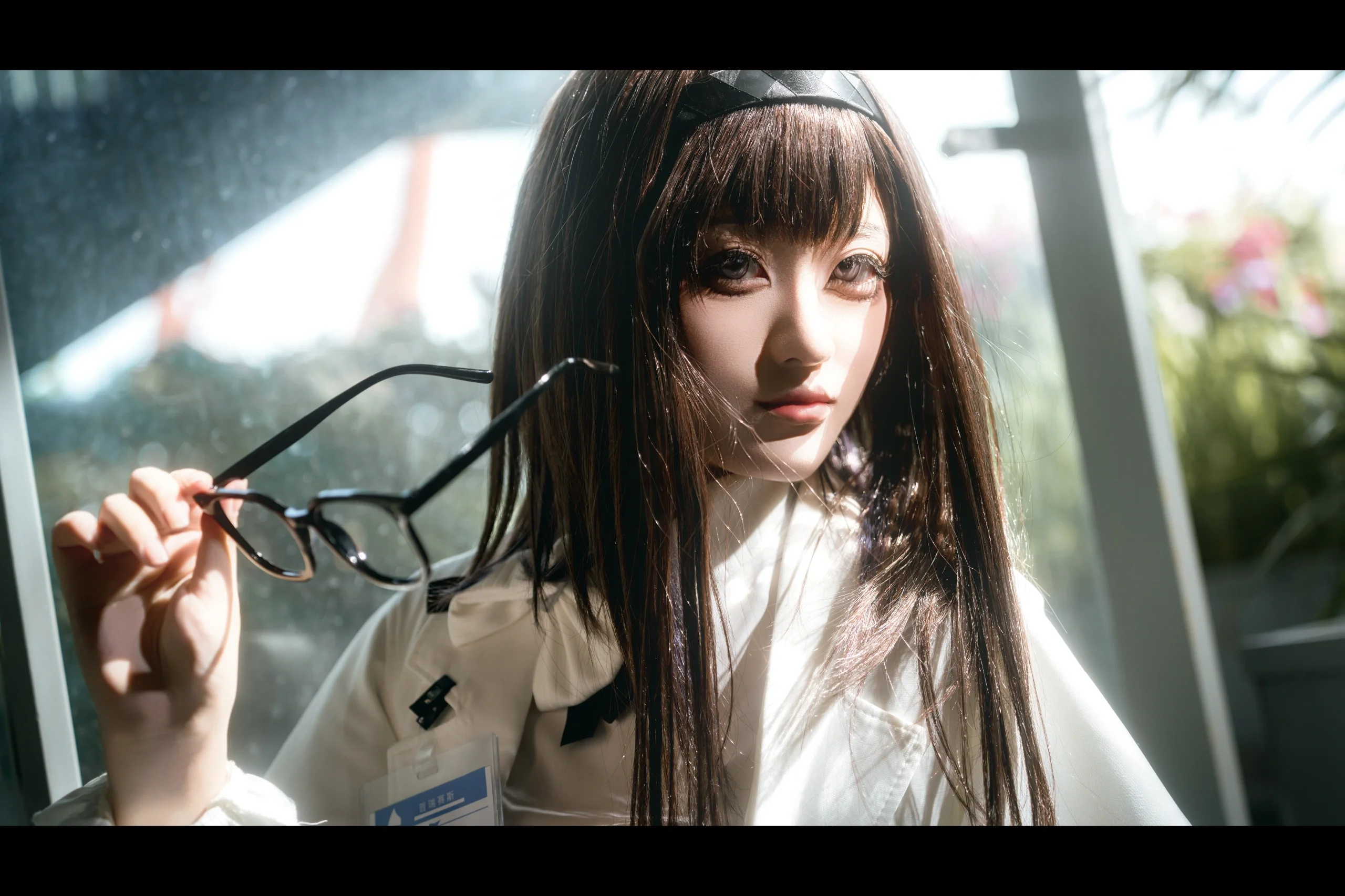 [Priestess Cosplay] Light, Shadow, and Arknights Research Routine at Midori-ga-oka